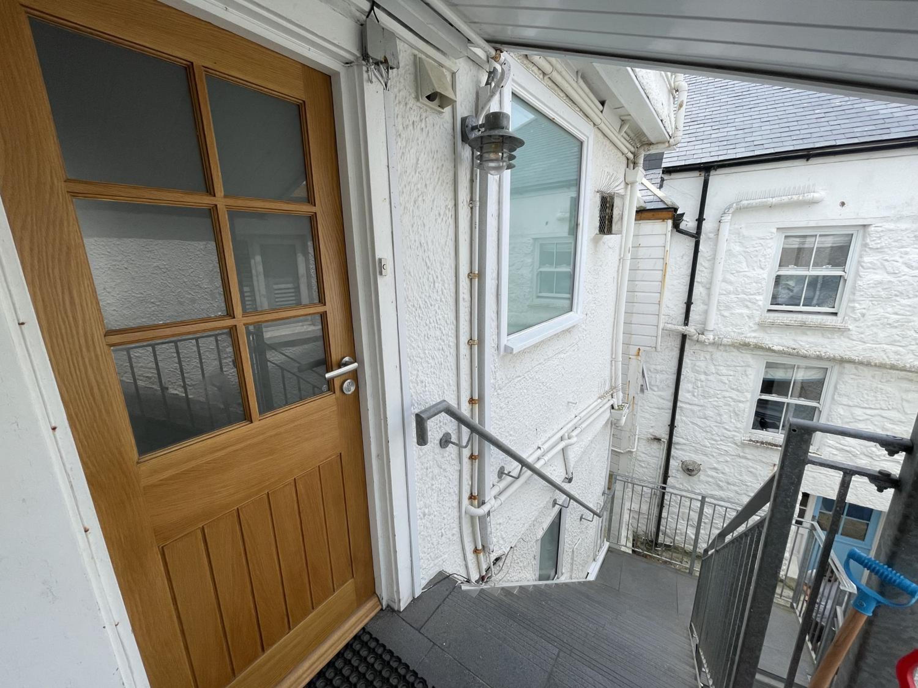 3 Sunnyside - amazing harbour views