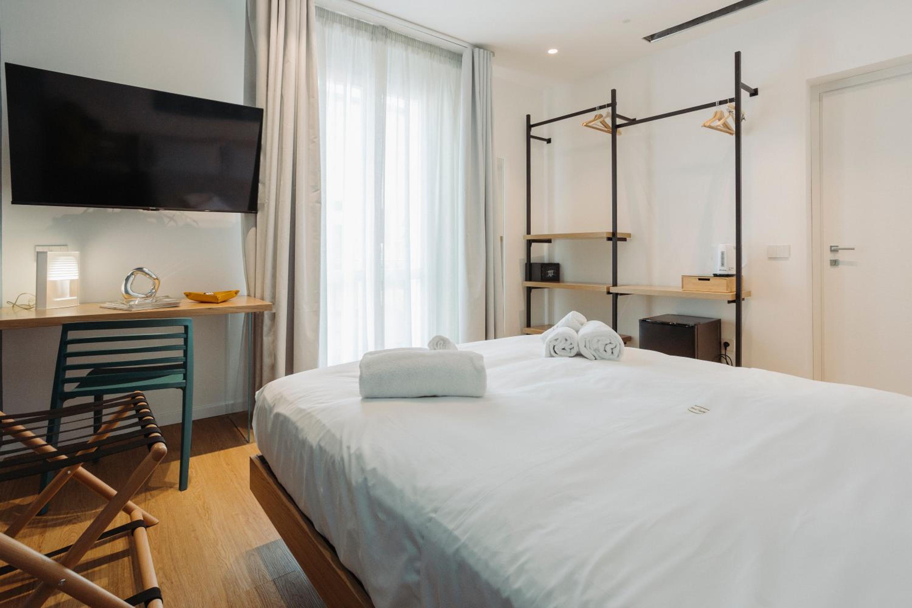 HrD Luxury Rooms