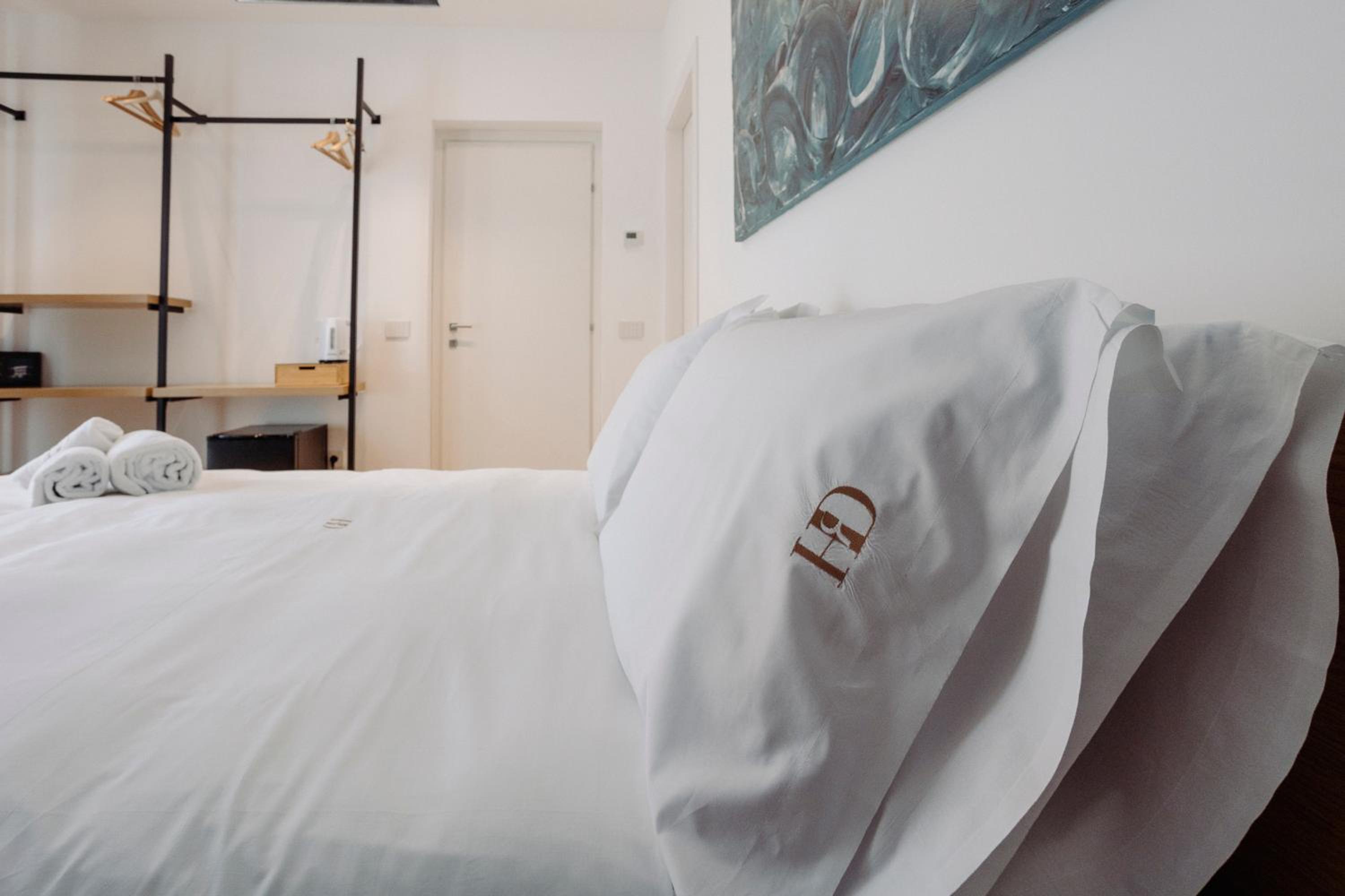 HrD Luxury Rooms