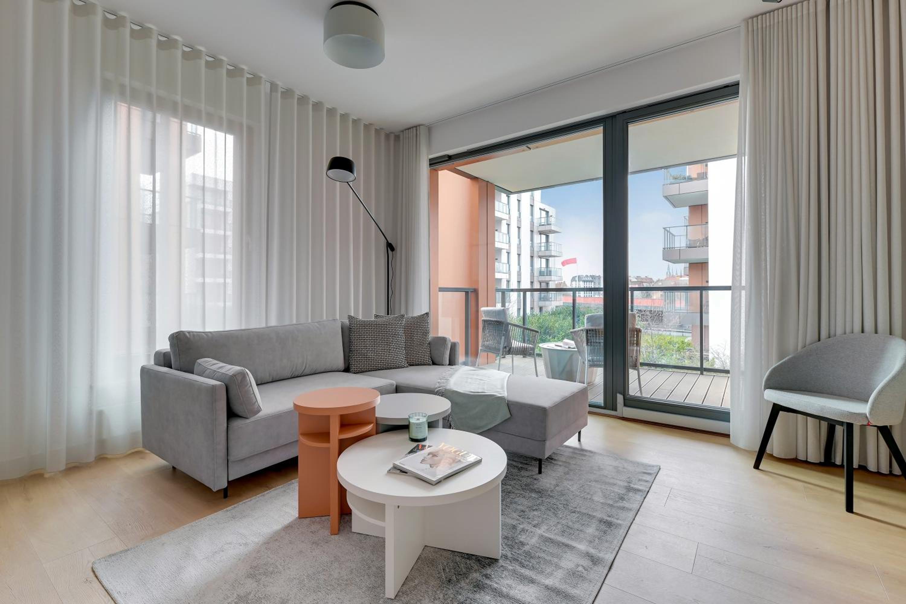 Brabank Riverside Premium Suites & Free Parking by Downtown Apartments
