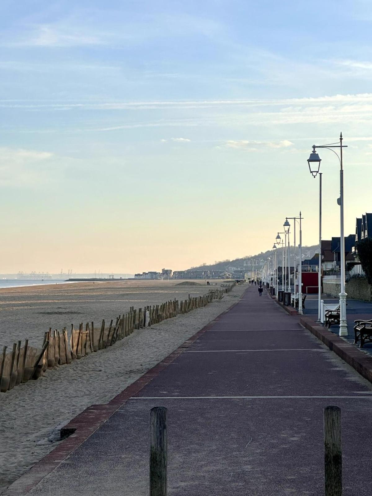 Villa Georgia - Elégante villa anglo-normande avec jardin - Plage à 100 m