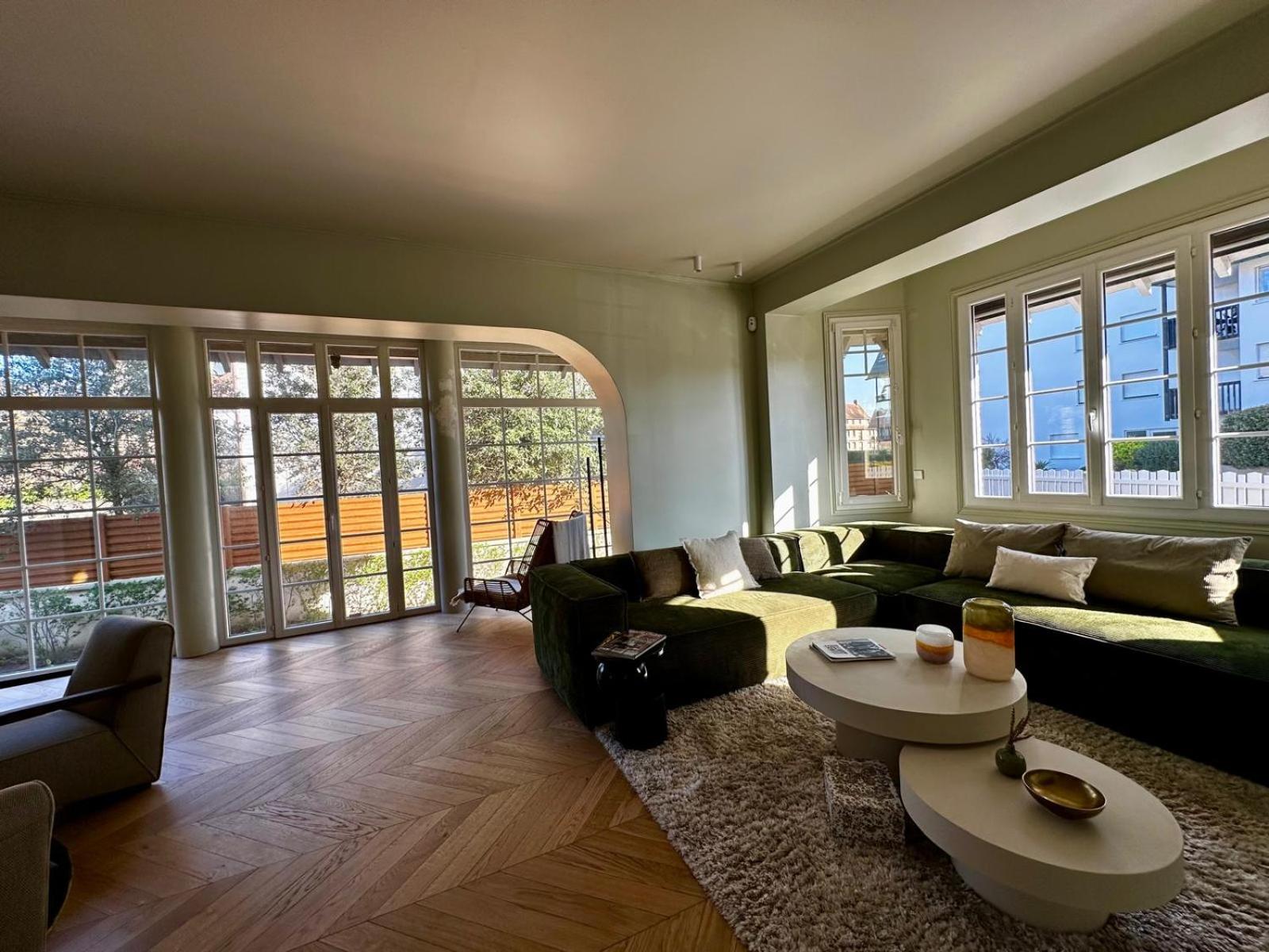 Villa Georgia - Elégante villa anglo-normande avec jardin - Plage à 100 m