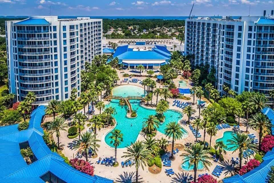 Palms Resort 2 BR King Suite Poolside Shuttle
