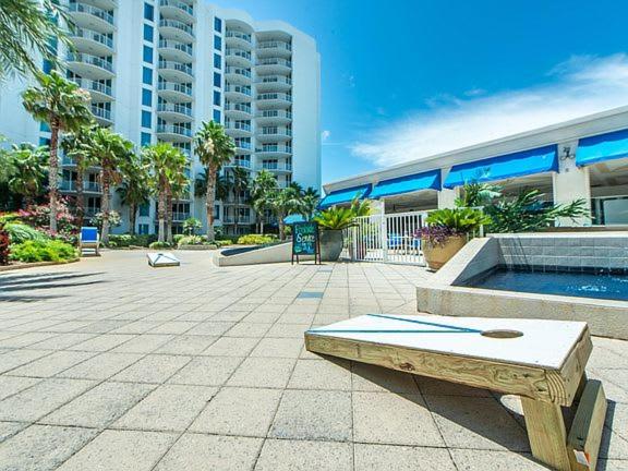 Palms Resort 2 BR King Suite Poolside Shuttle