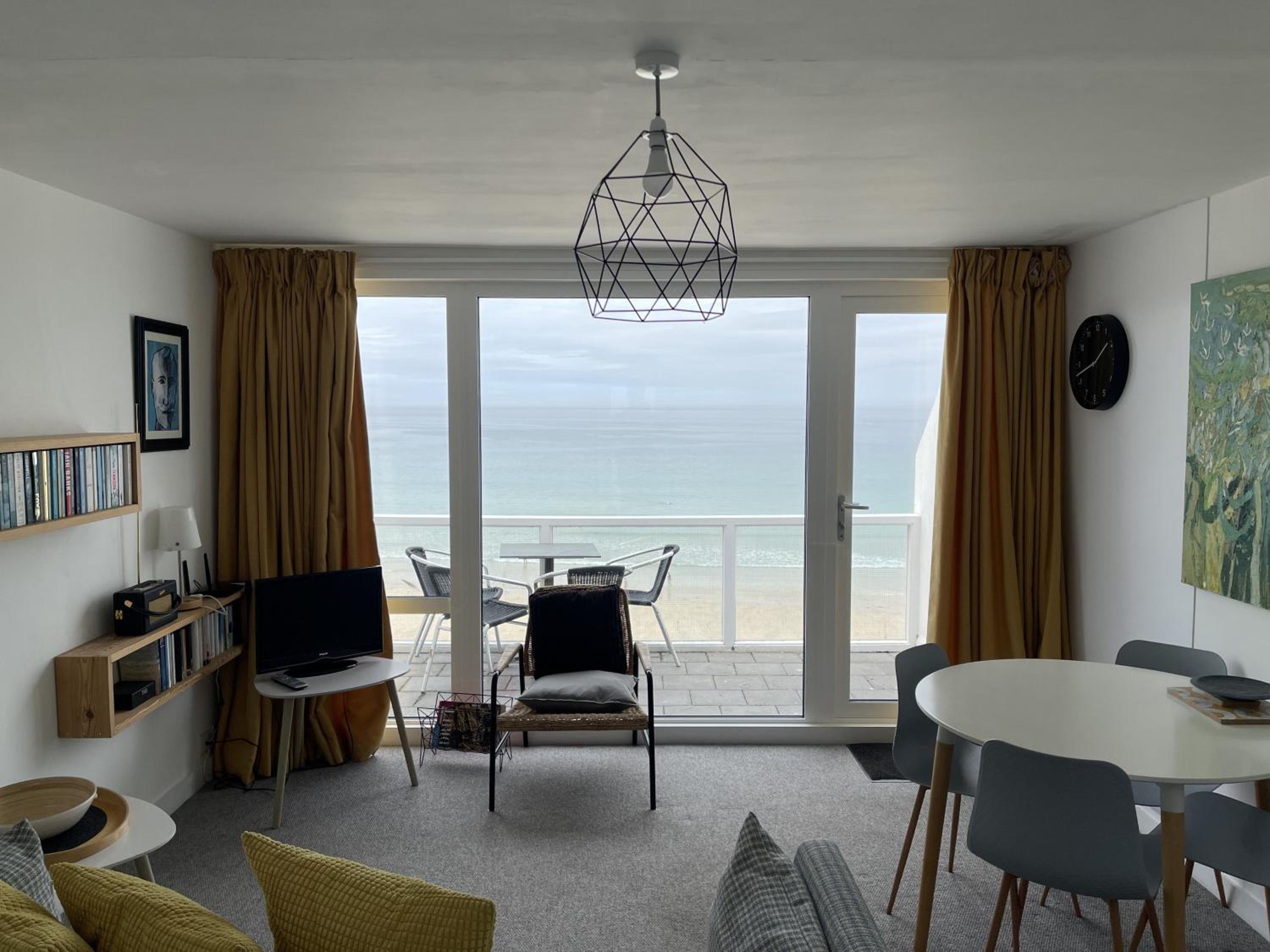 26 Piazza - stunning seaviews of Porthmeor beach