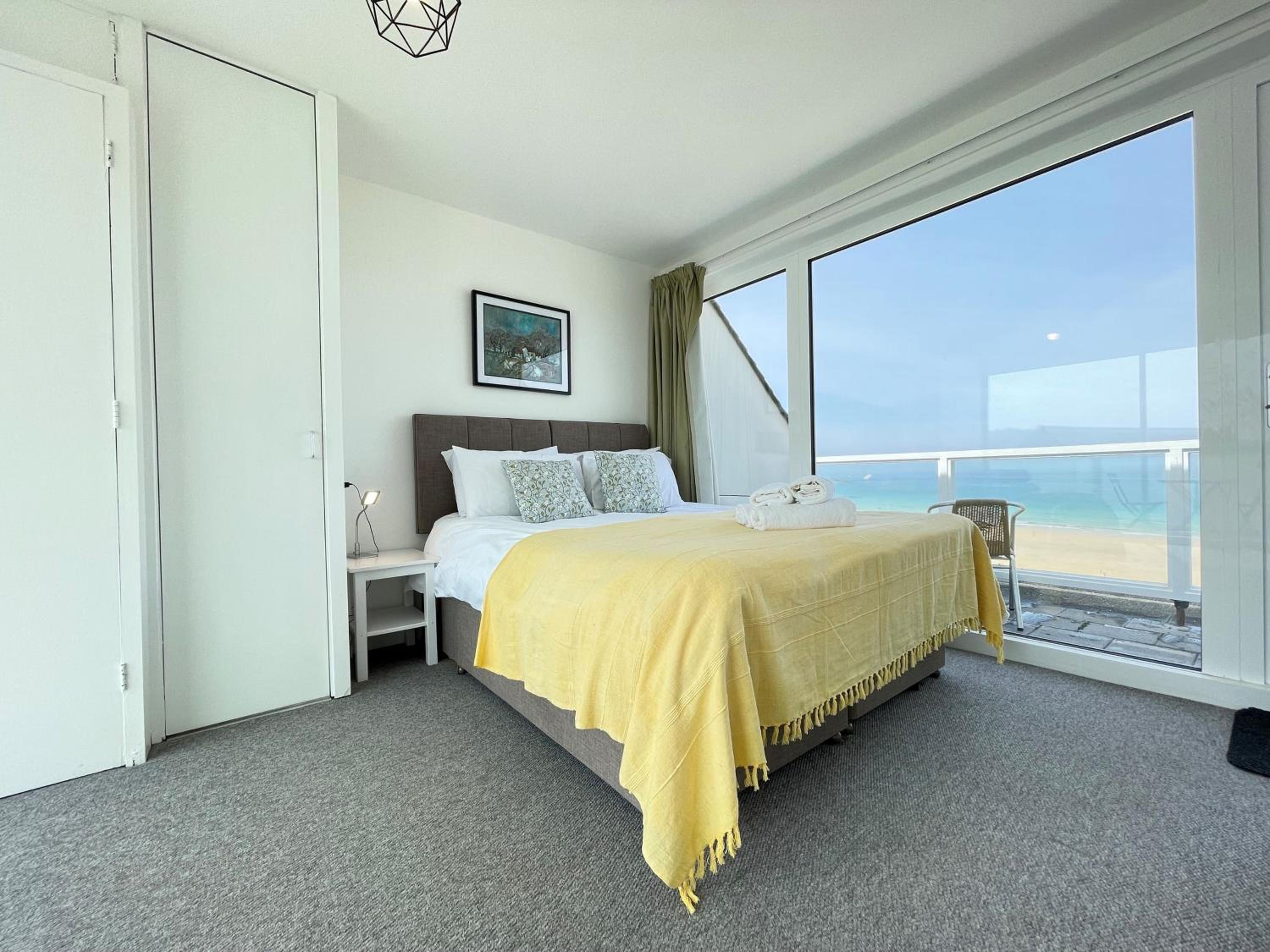 26 Piazza - stunning seaviews of Porthmeor beach