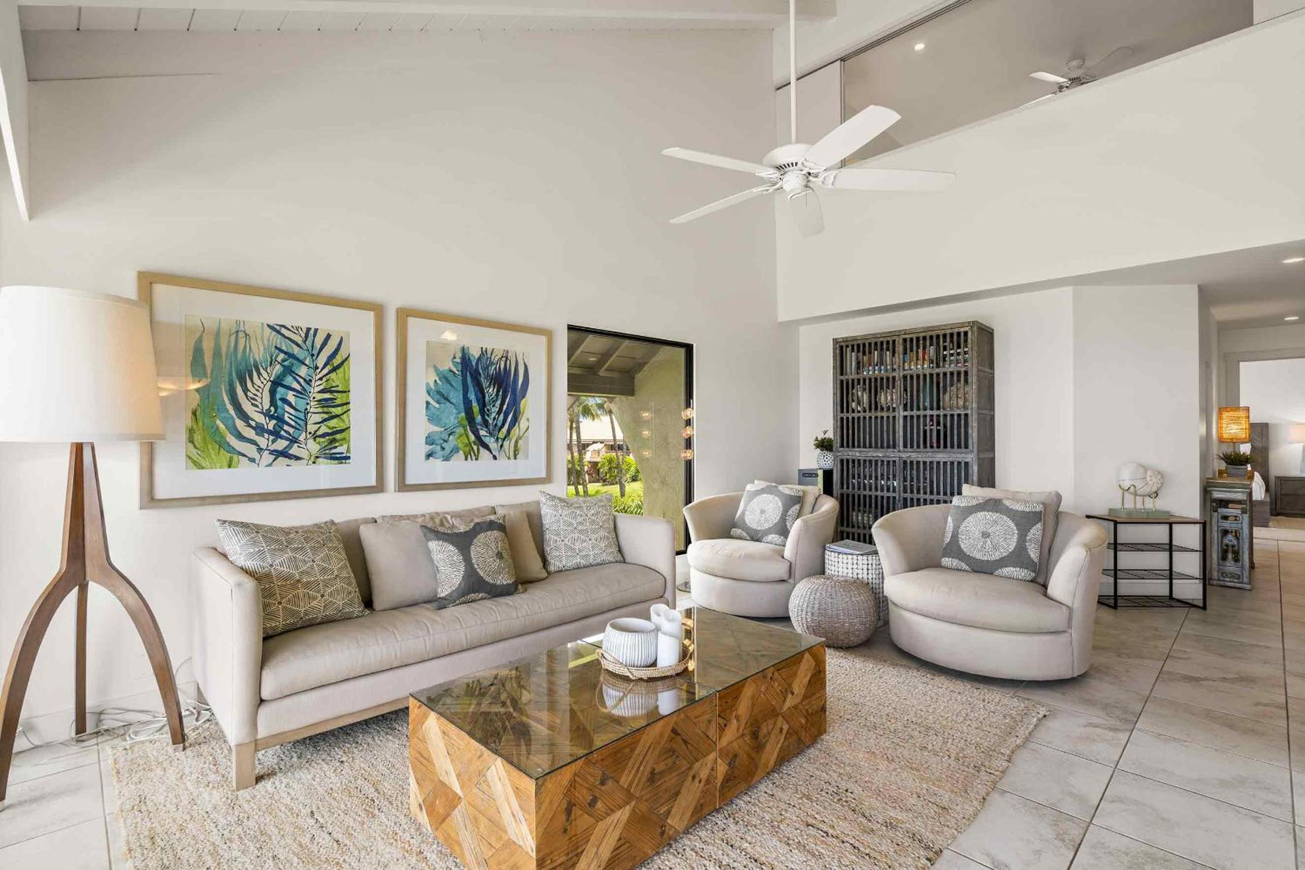 Maui Kamaole A-206 - Prime Location, Stunning Renovation, Large Lanai, Split AC!