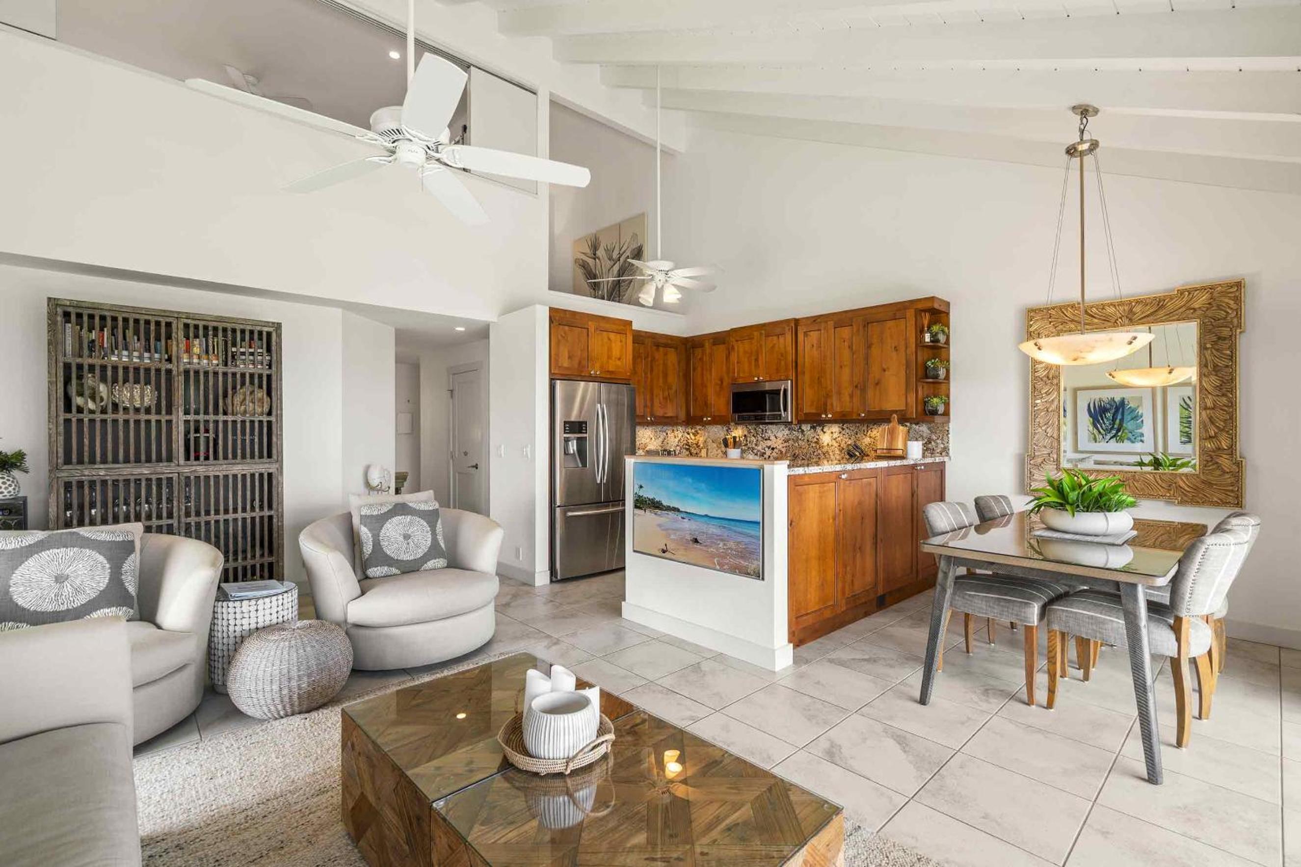 Maui Kamaole A-206 - Prime Location, Stunning Renovation, Large Lanai, Split AC!
