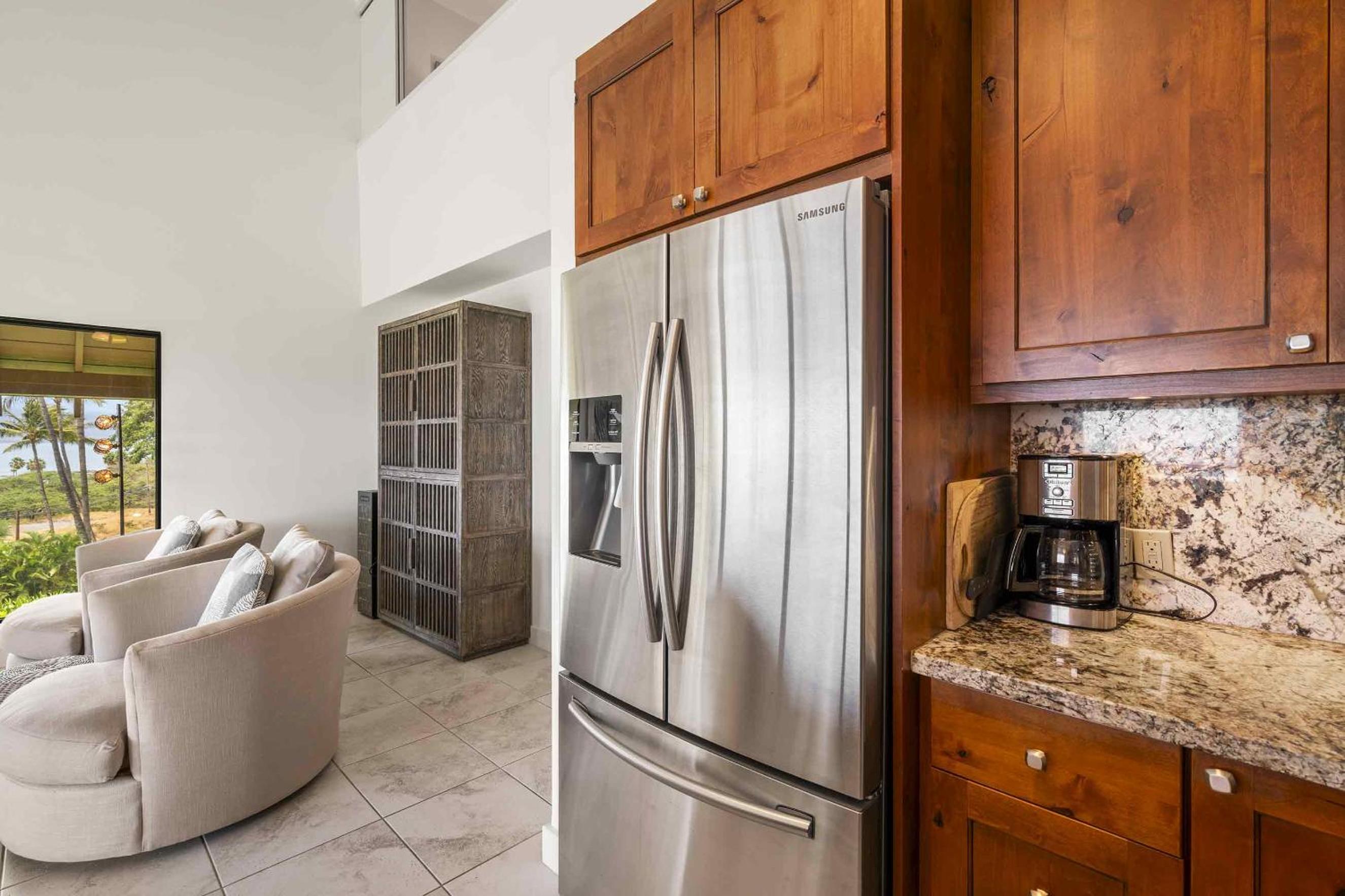 Maui Kamaole A-206 - Prime Location, Stunning Renovation, Large Lanai, Split AC!