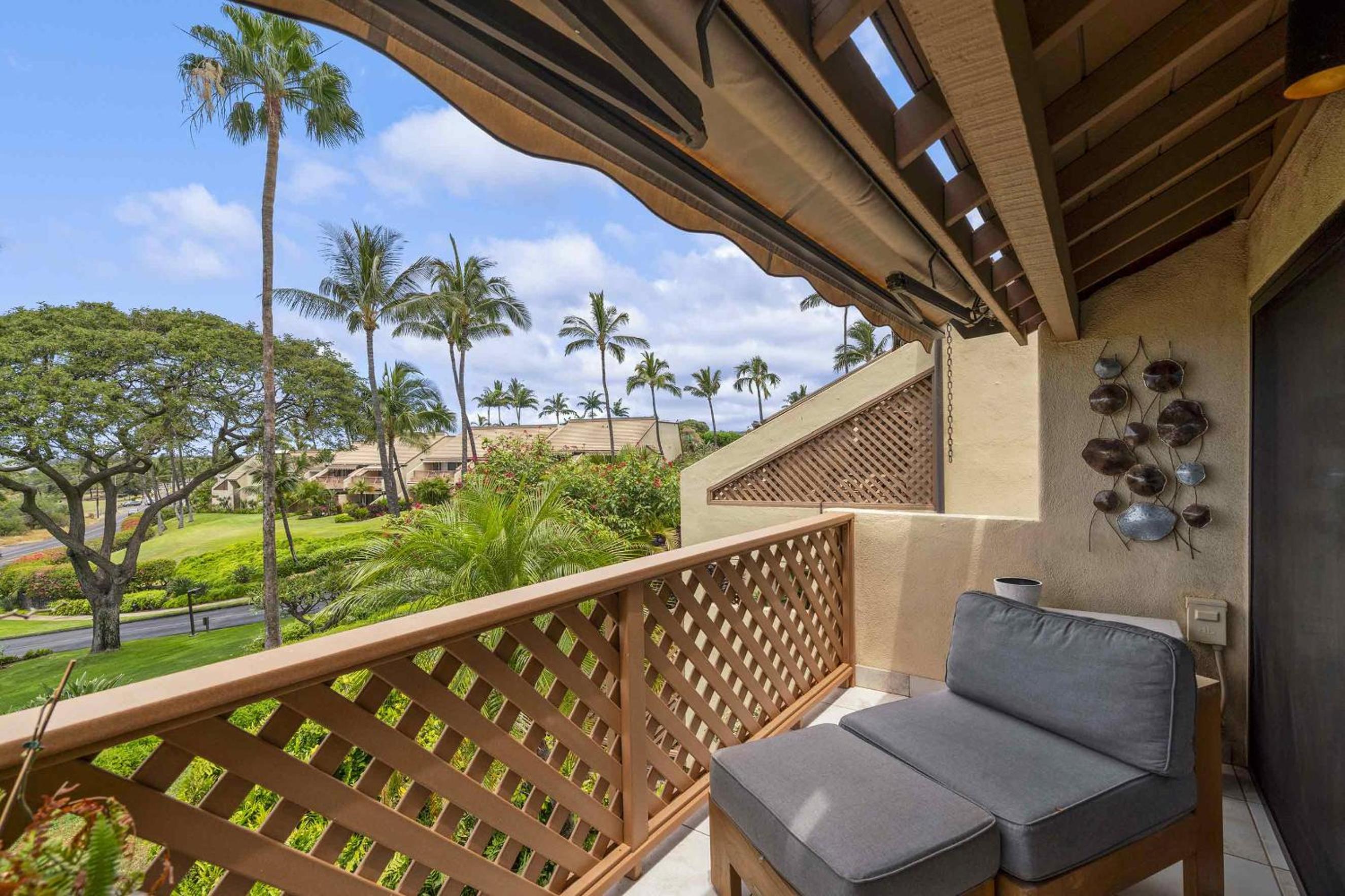 Maui Kamaole A-206 - Prime Location, Stunning Renovation, Large Lanai, Split AC!