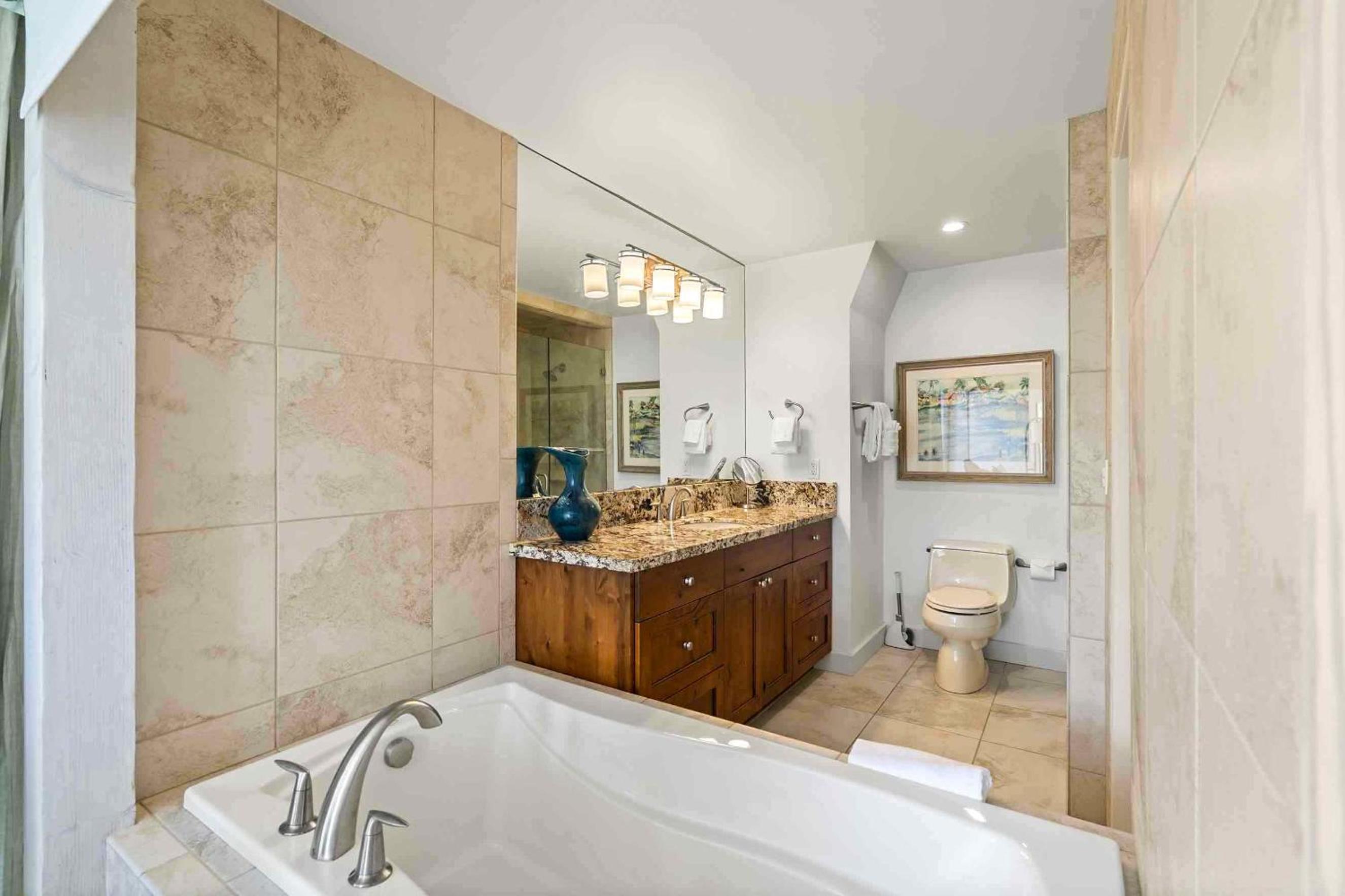 Maui Kamaole A-206 - Prime Location, Stunning Renovation, Large Lanai, Split AC!