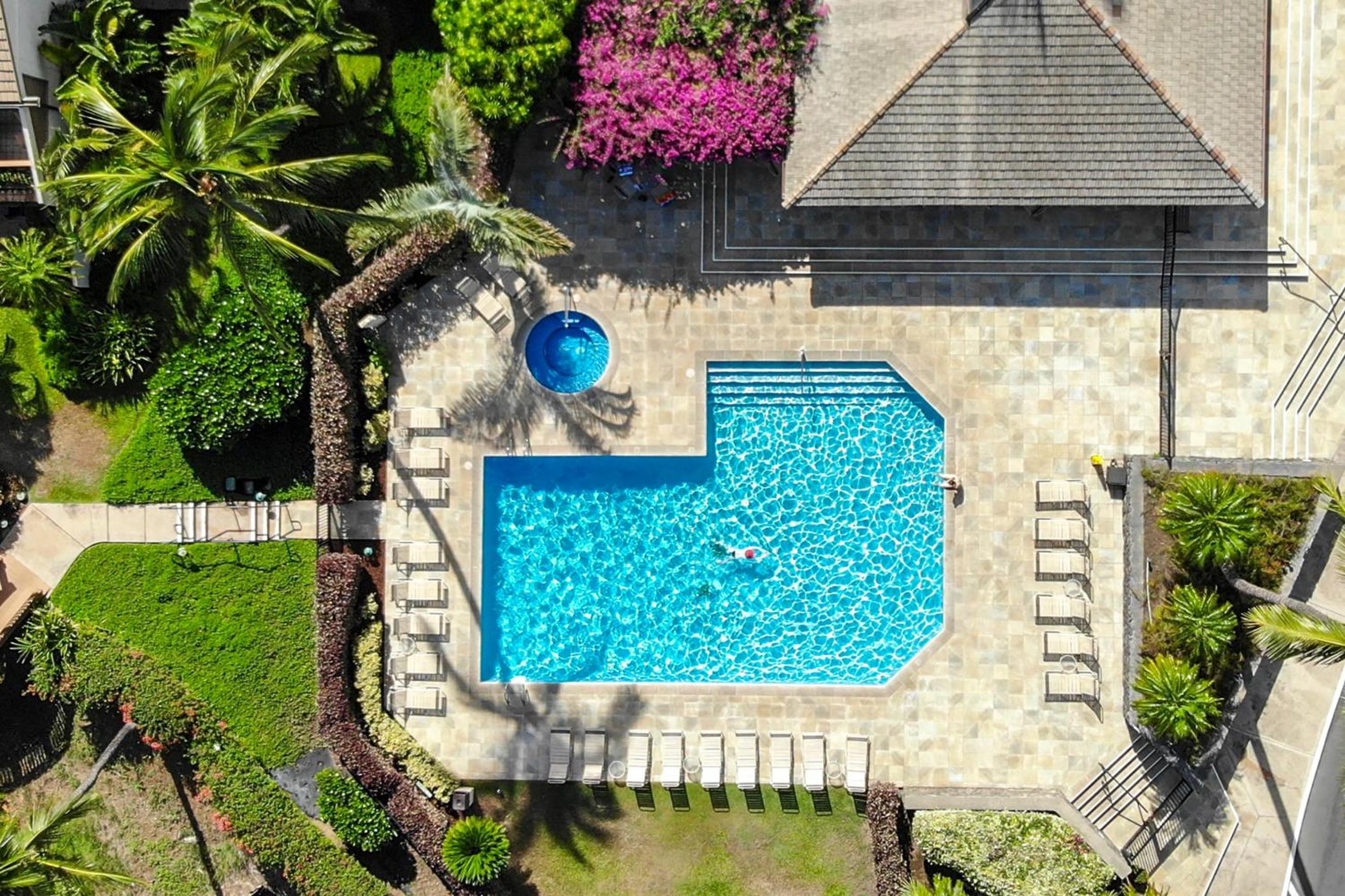 Maui Kamaole A-206 - Prime Location, Stunning Renovation, Large Lanai, Split AC!