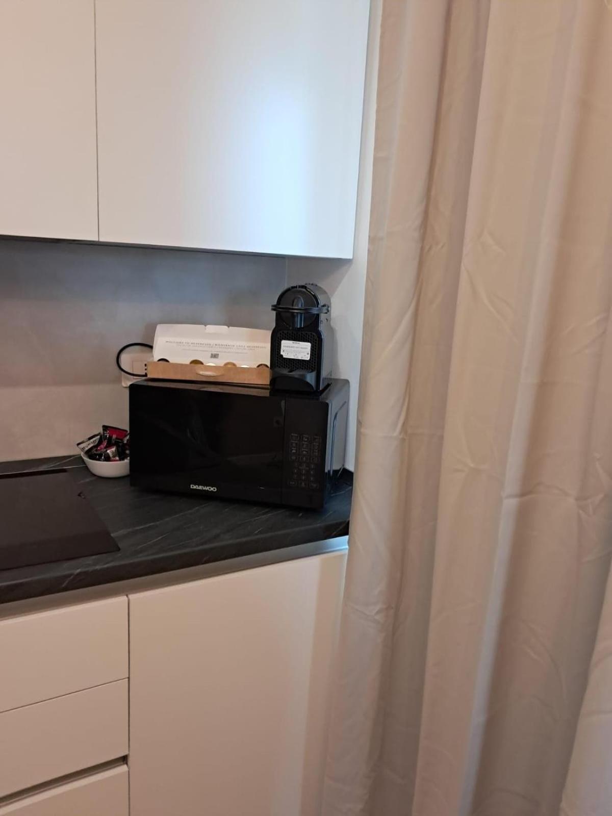 - NumberZ - Rooms Apartments and Suites with Wi-Fi and AC