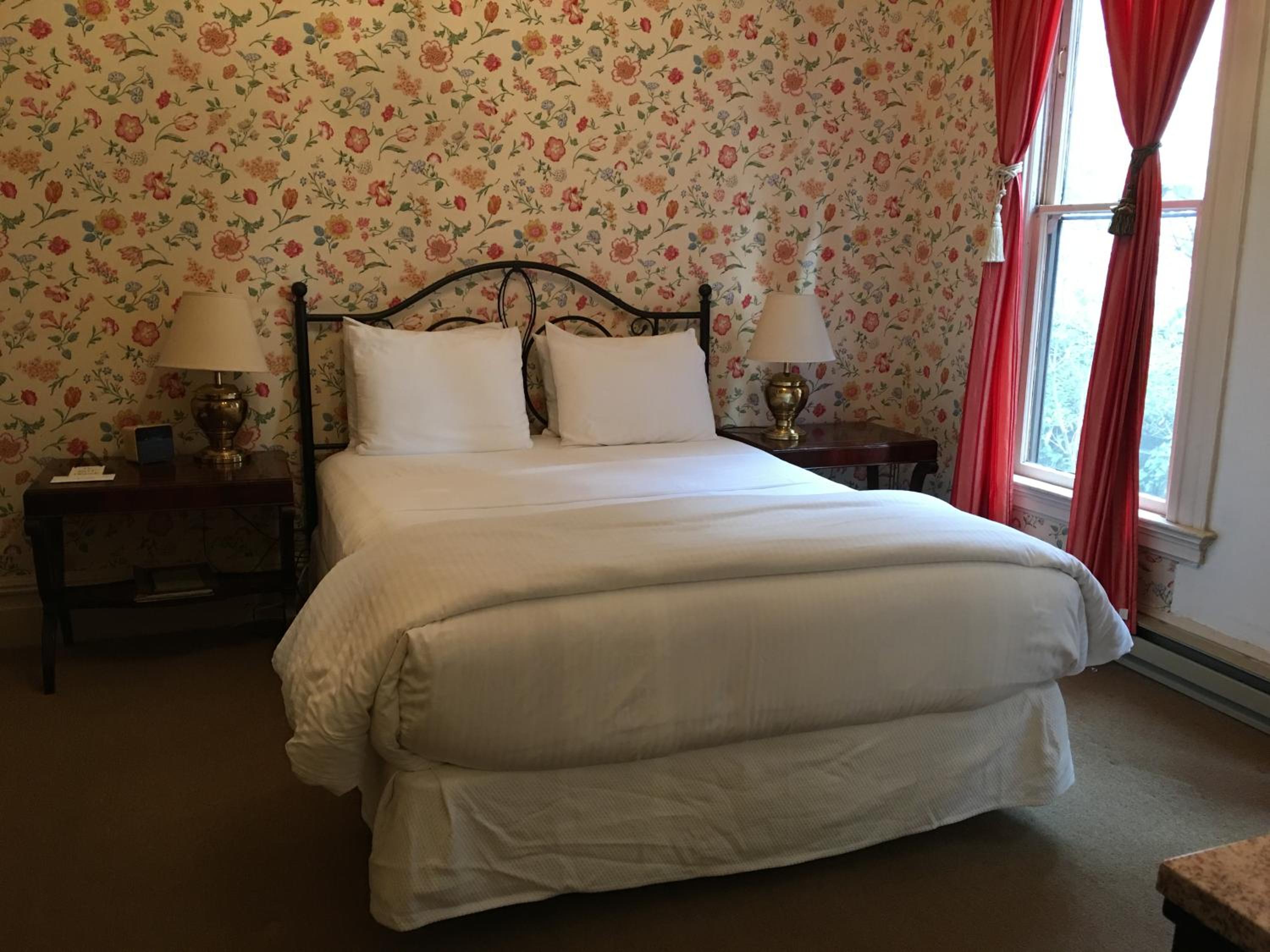 Cowper Inn