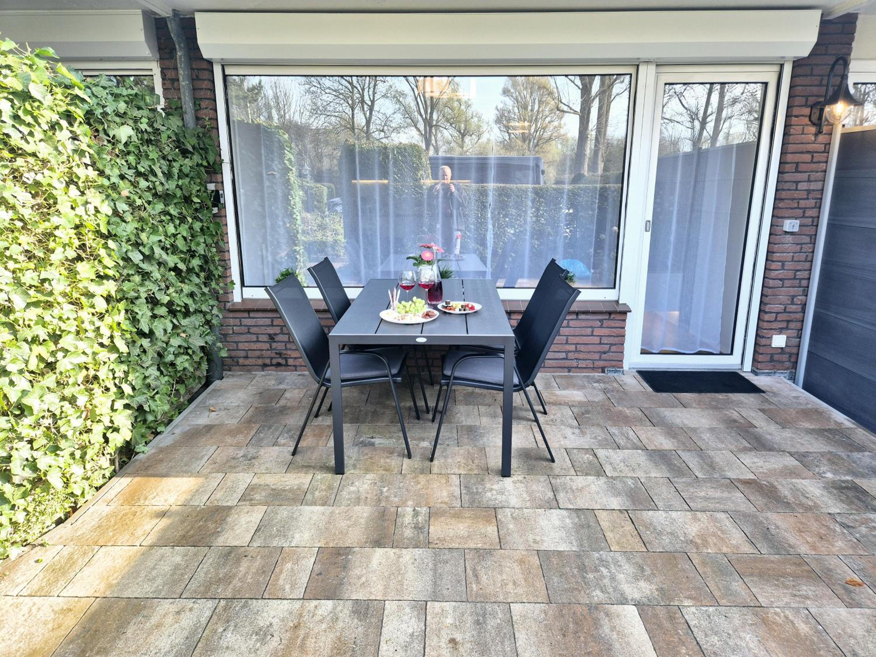 Meerzeit Apartment mit Terrasse & Parkplatz