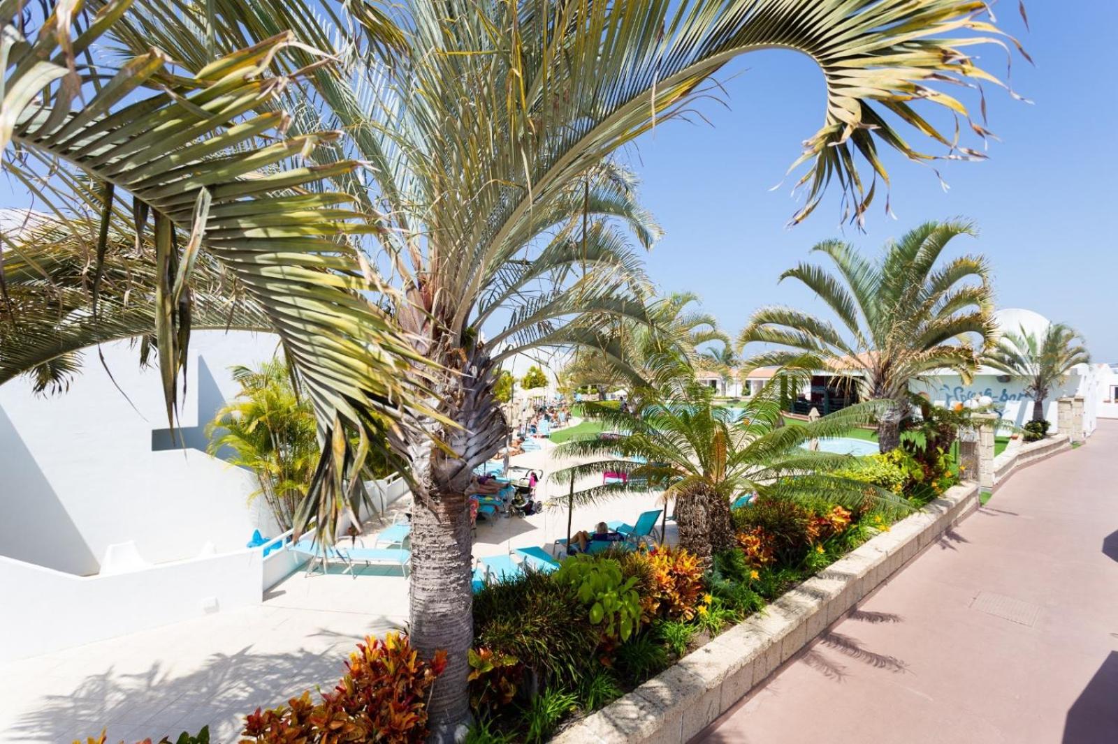 Malibu park studio with ocean views & heated pool