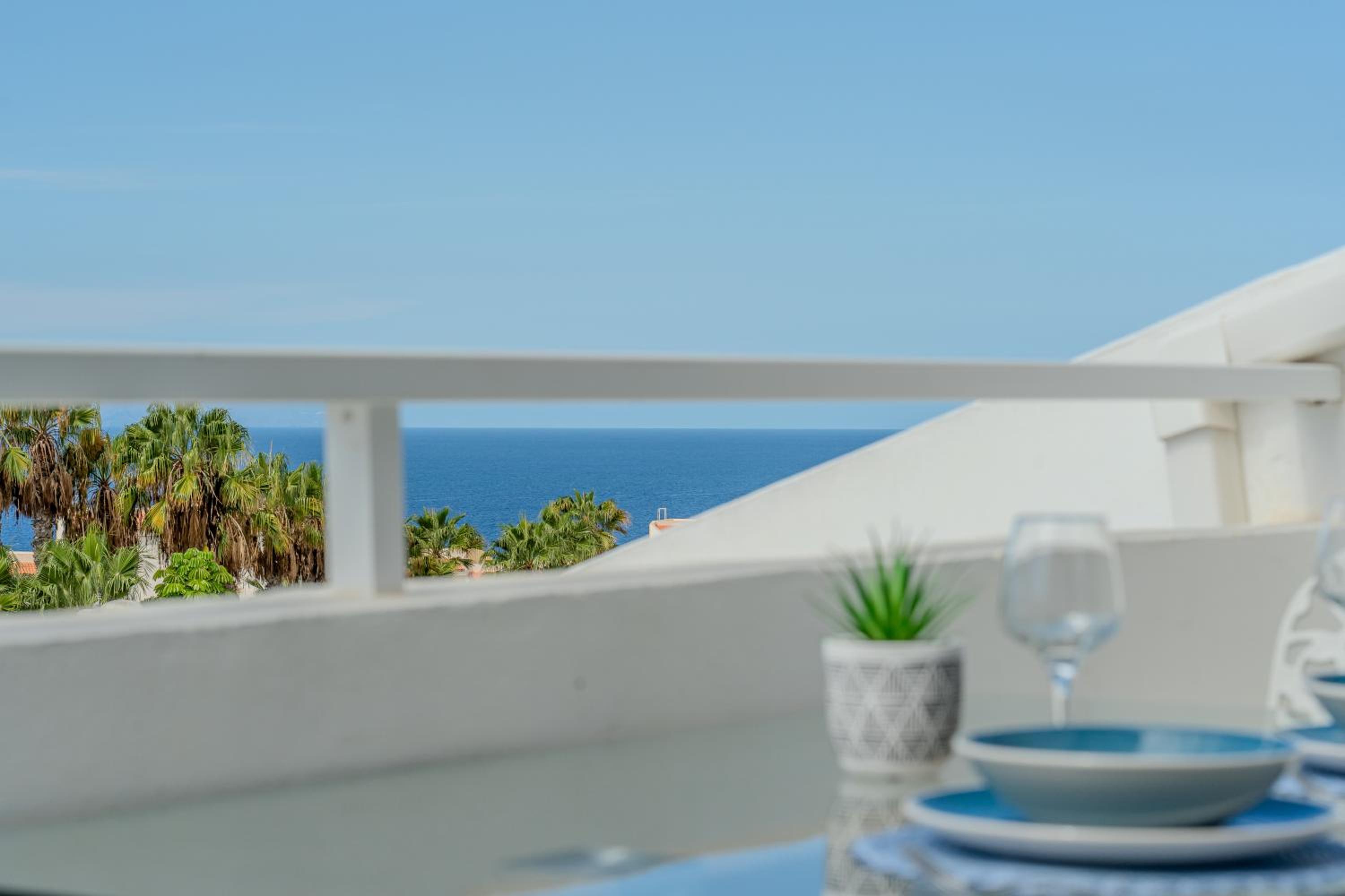 Malibu park studio with ocean views & heated pool