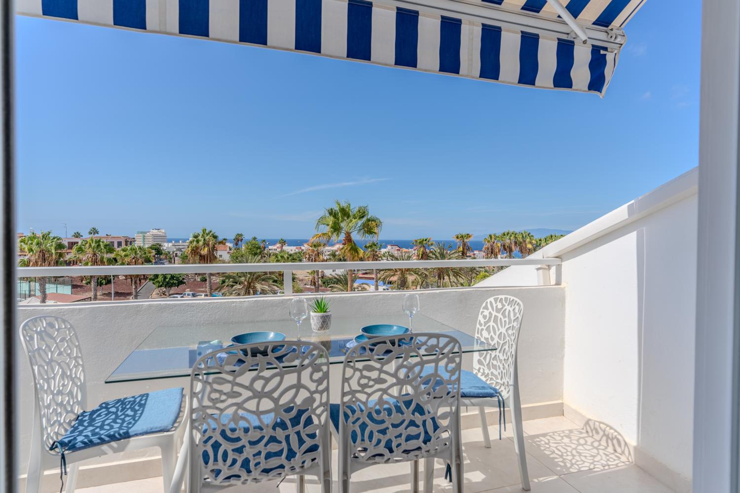 Malibu park studio with ocean views & heated pool