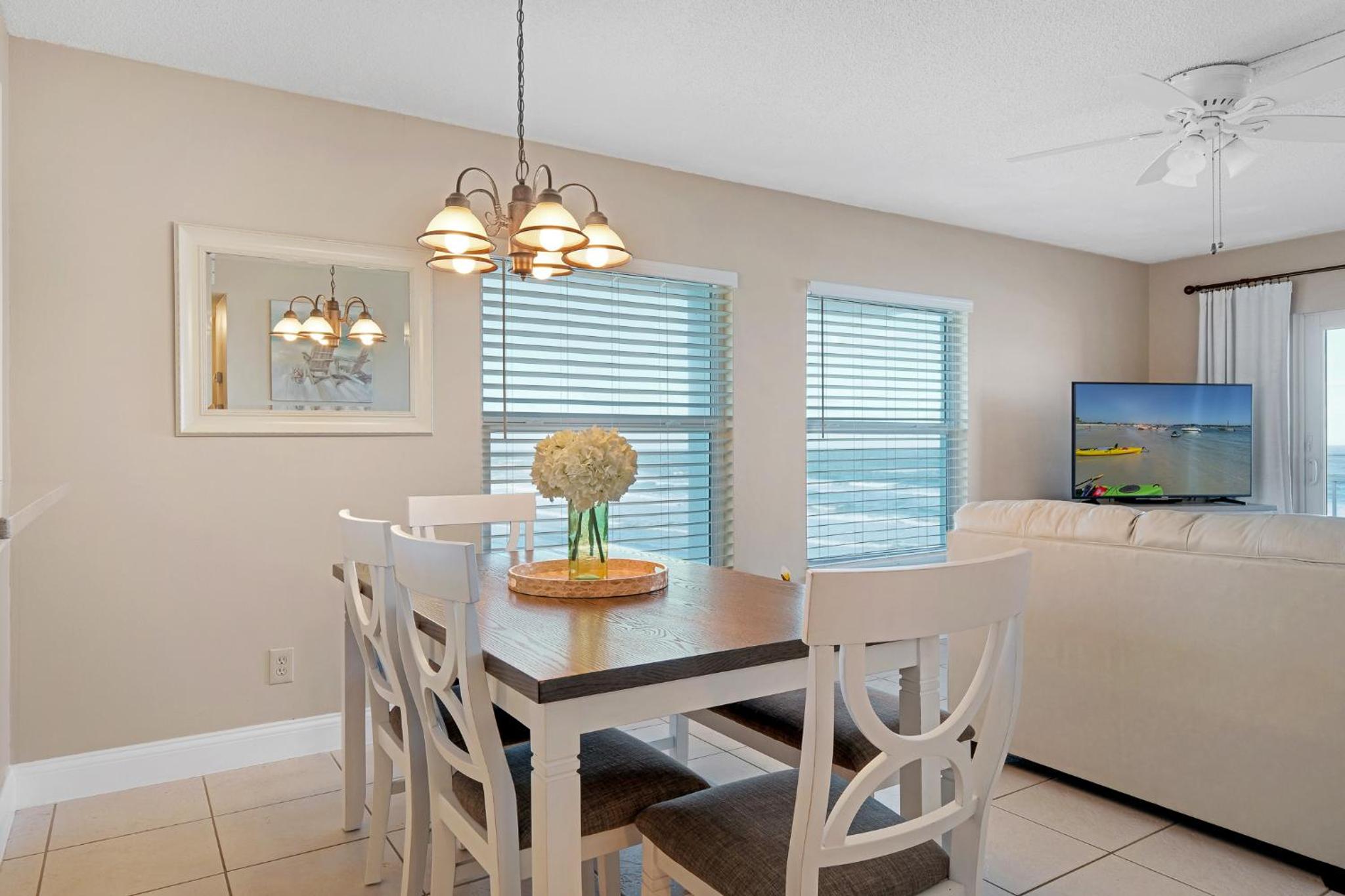Marvel at the spectacular views from this bright corner condo!
