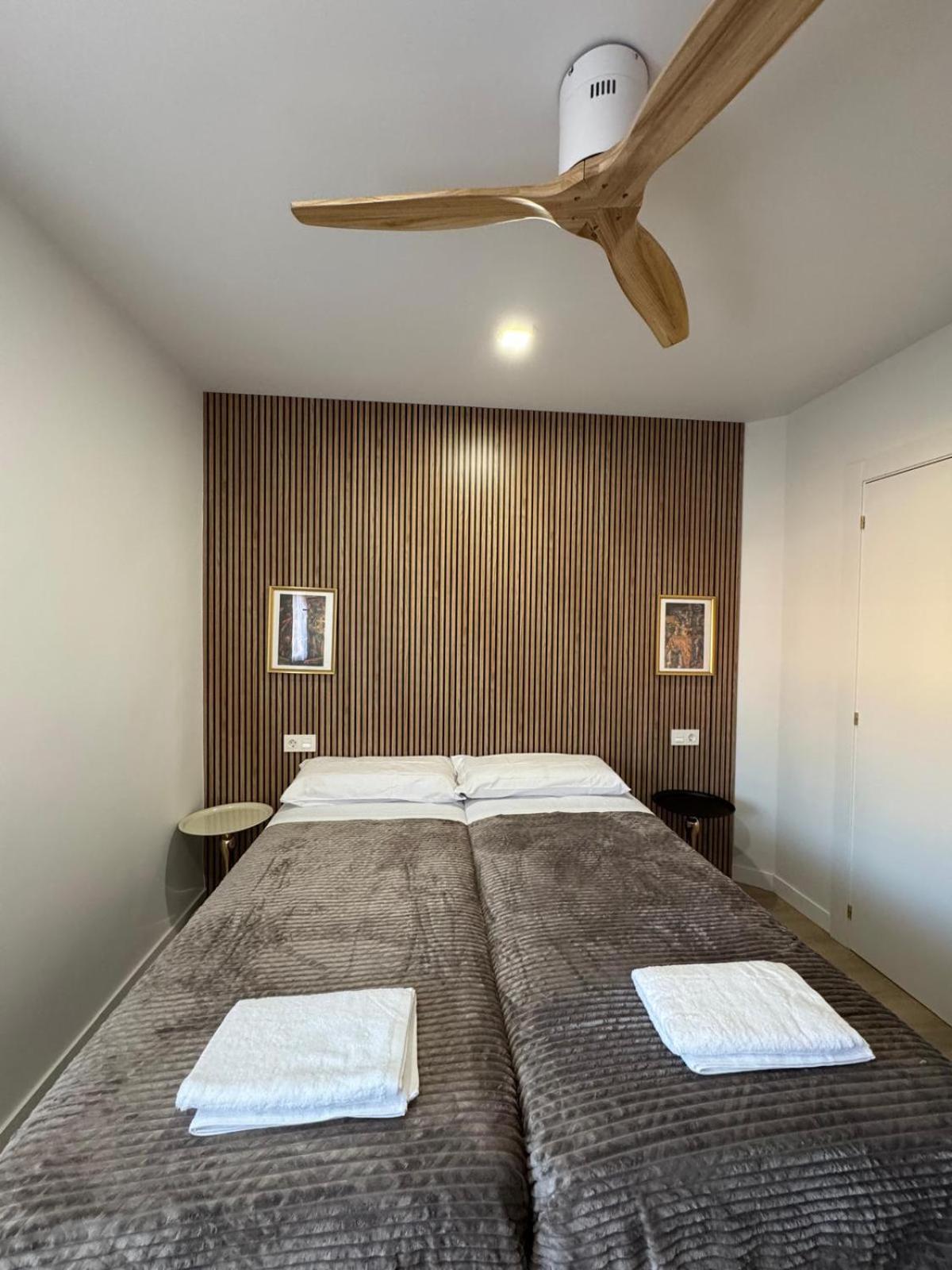Oak Home - Oakplaces