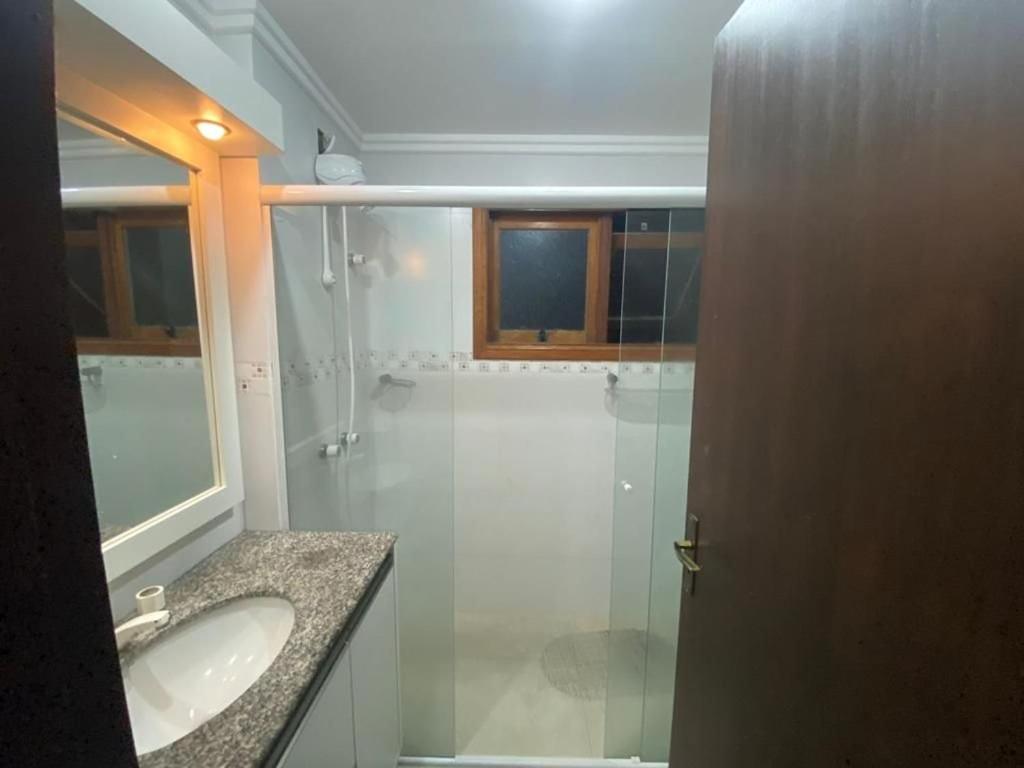 Apt with suites 500m from Jurerê Beach | CPJ504
