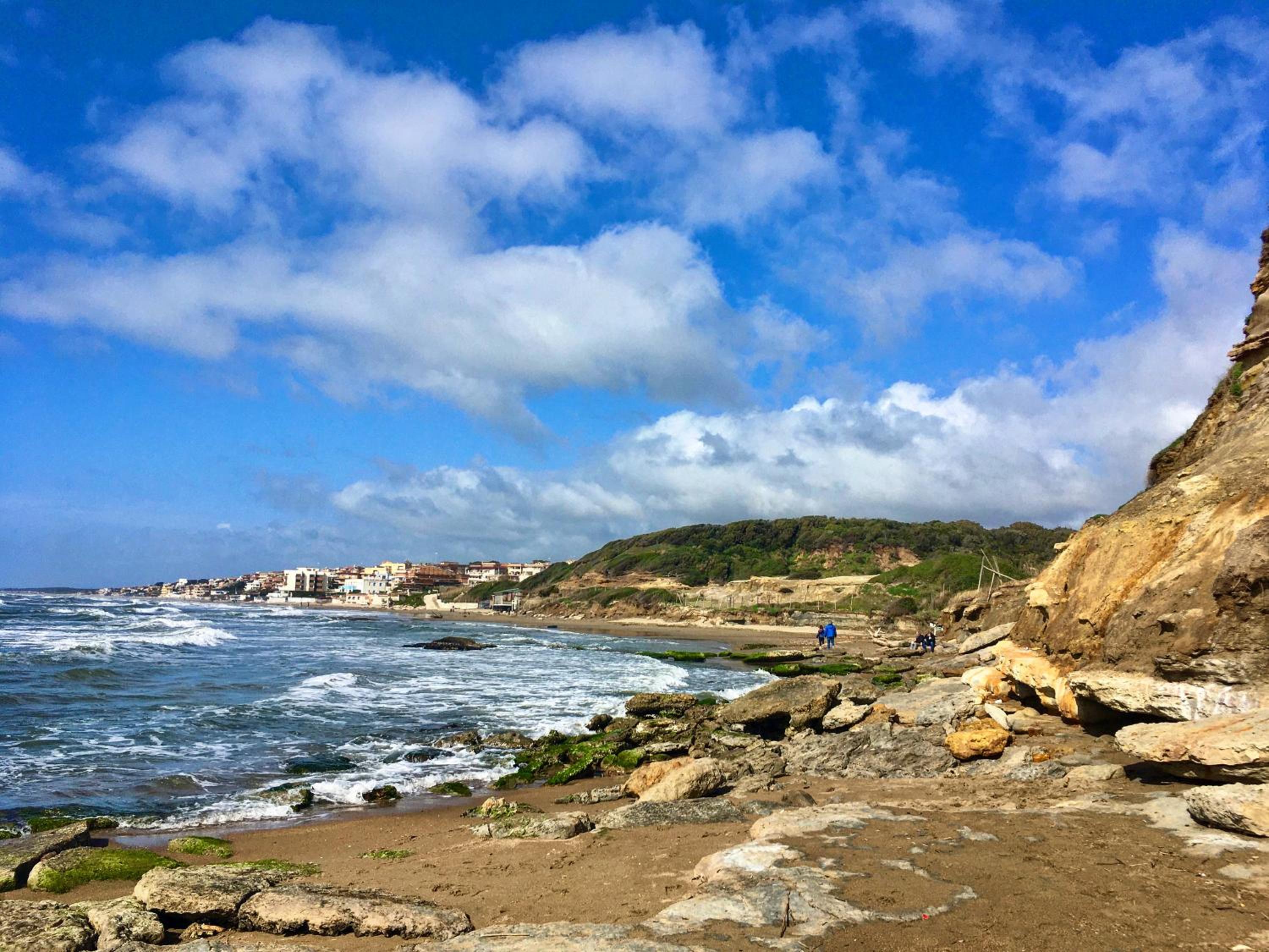 DOMUS MARI a due passi dal mare Anzio Cincinnato