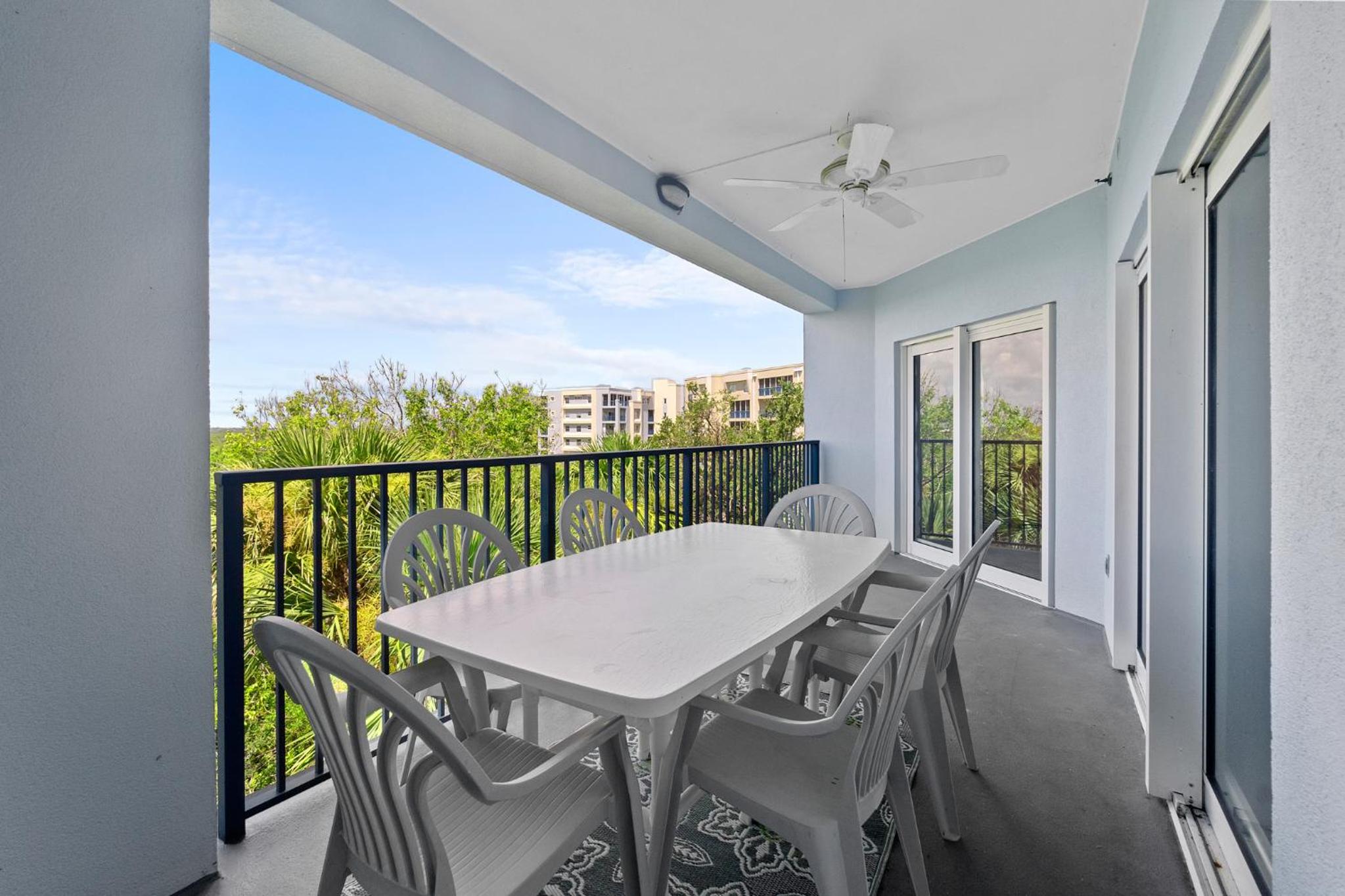 Coastal 3-bed 2-bath condo-New Smyrna Beach FL