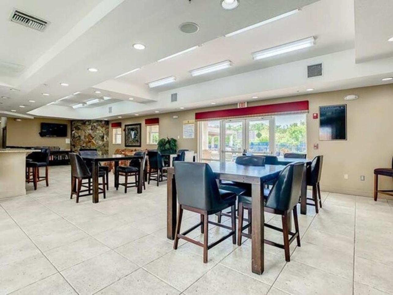 Coastal 3-bed 2-bath condo-New Smyrna Beach FL
