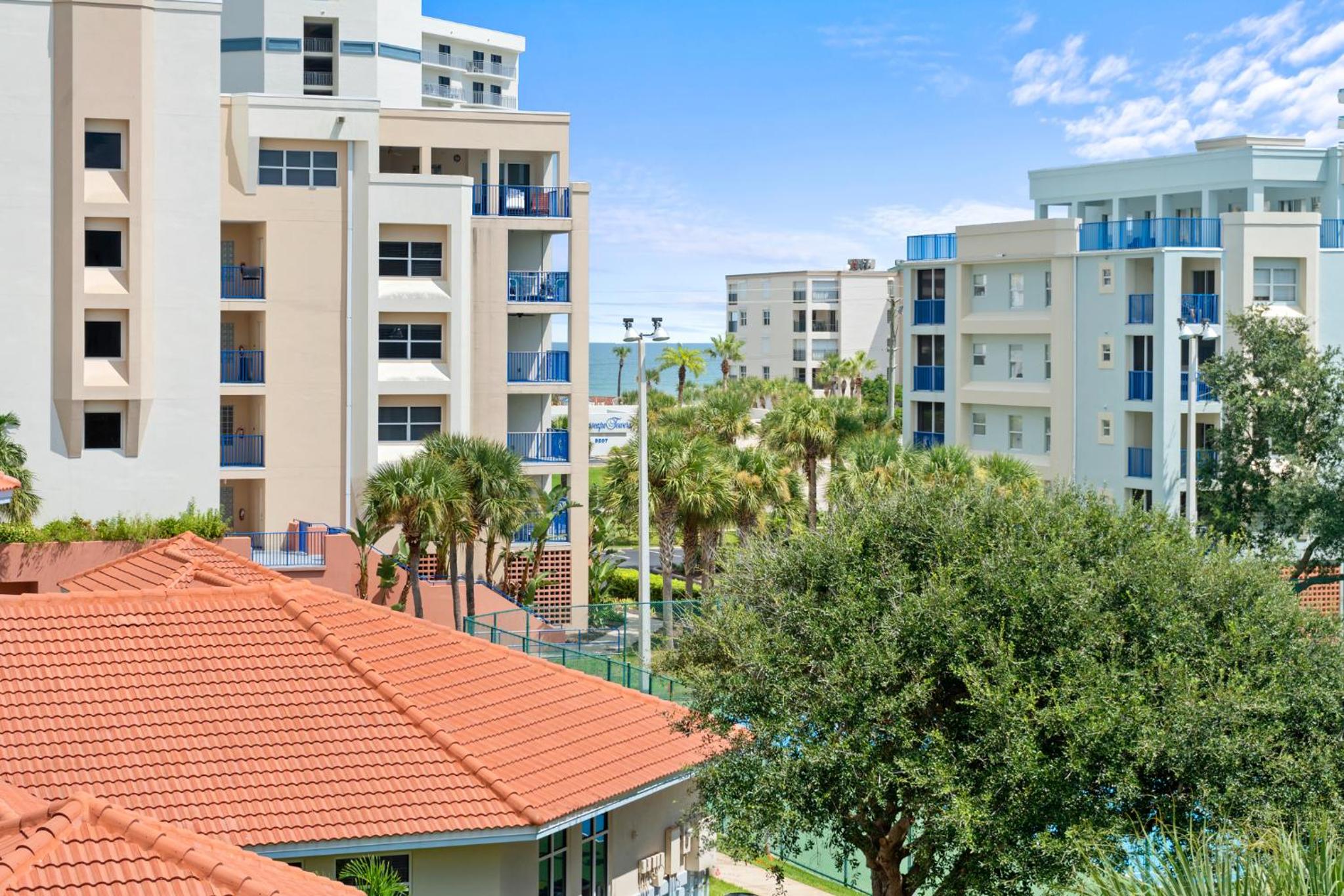Coastal 3-bed 2-bath condo-New Smyrna Beach FL