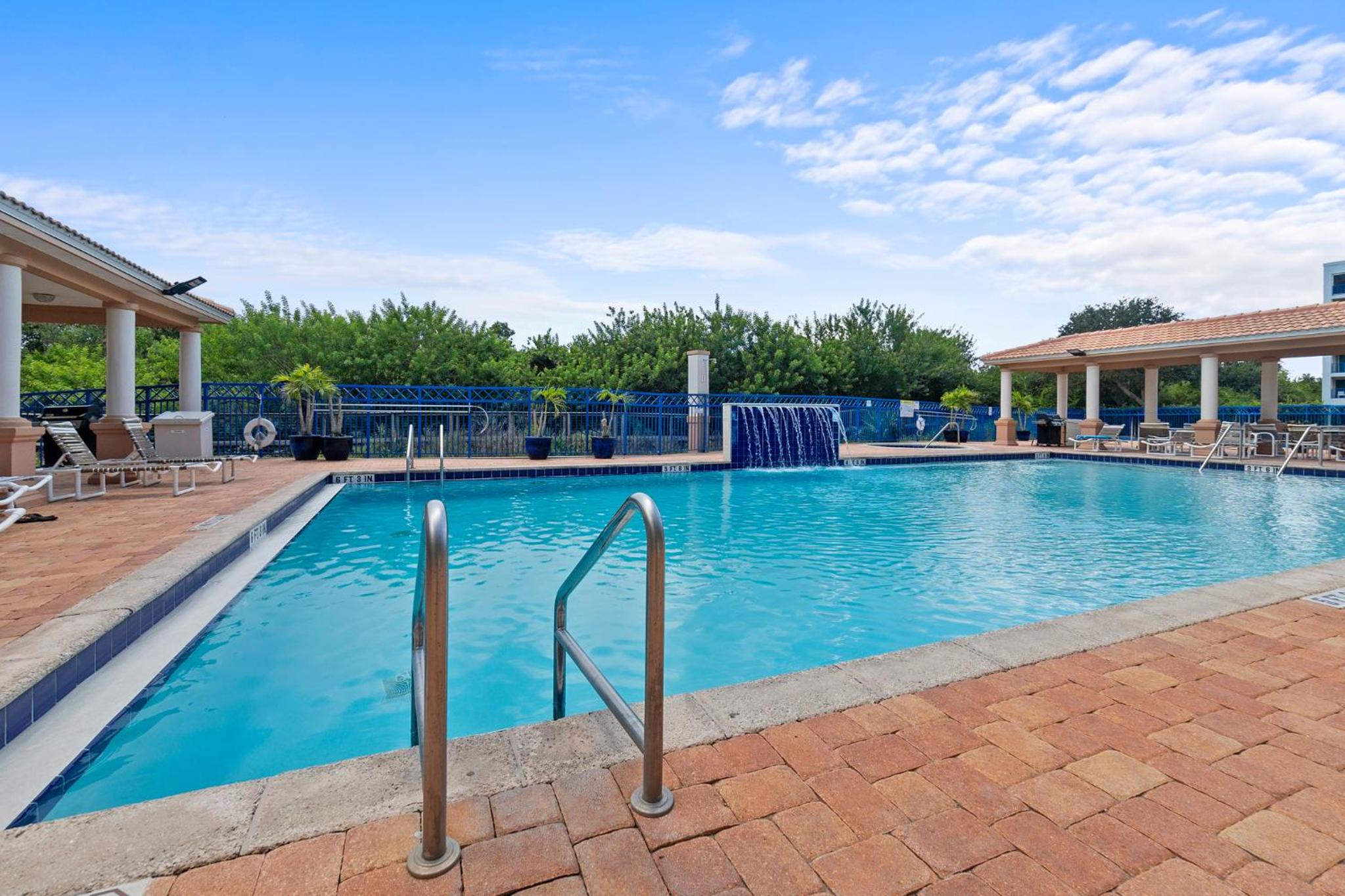 Coastal 3-bed 2-bath condo-New Smyrna Beach FL