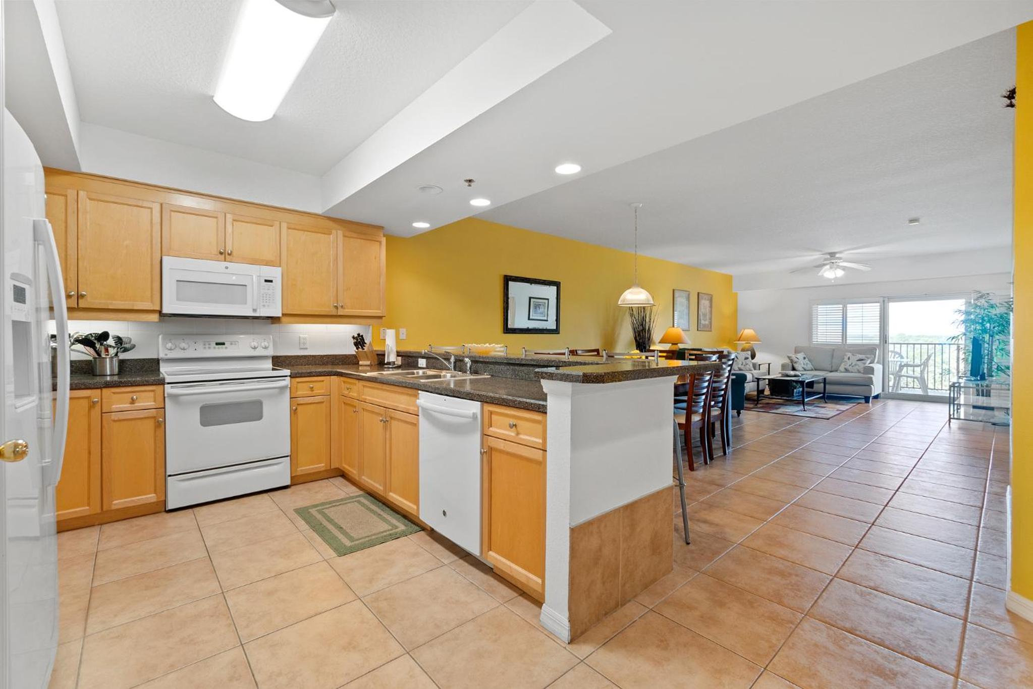 Coastal 3-bed 2-bath condo-New Smyrna Beach FL