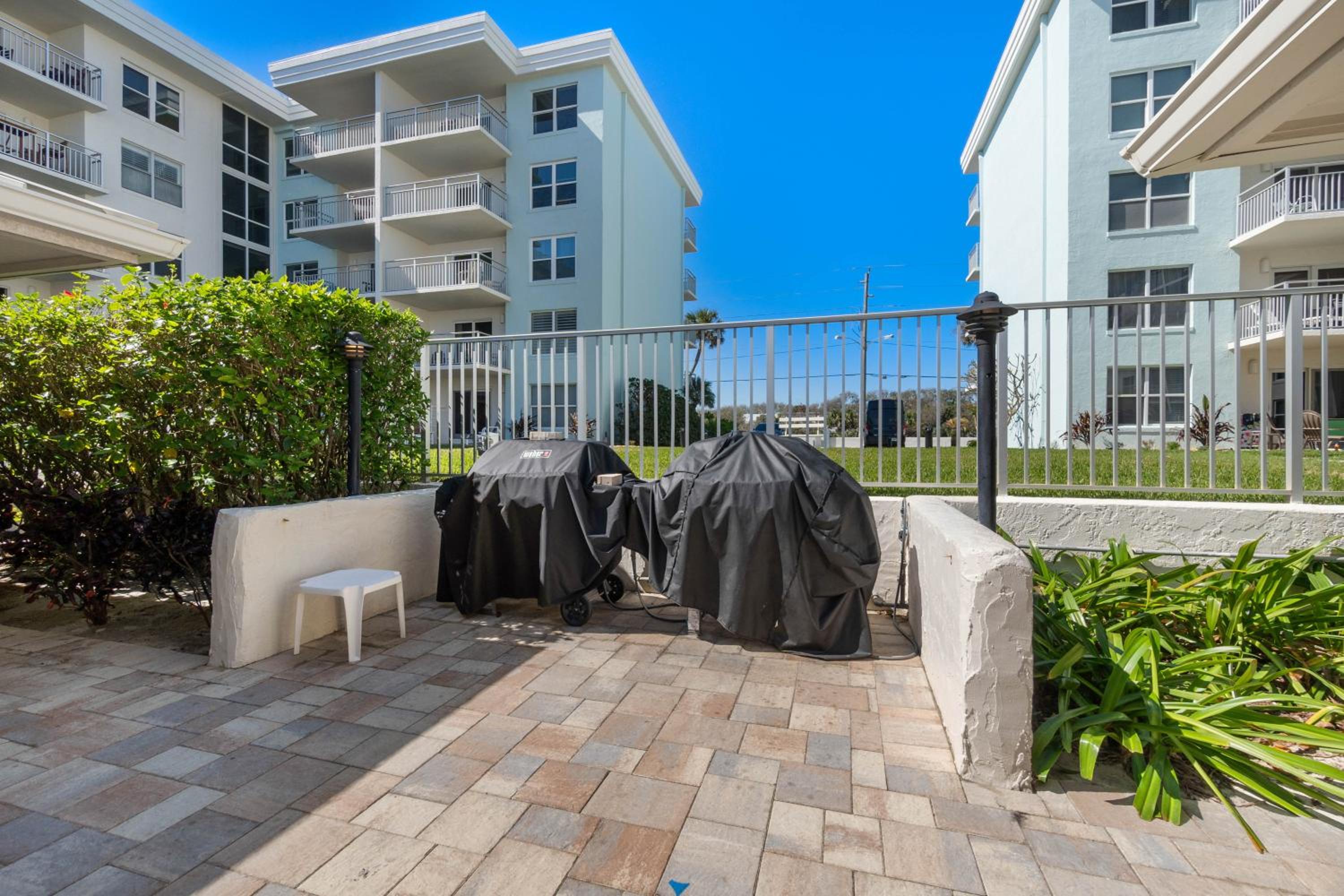 Scenic 2BR Beachfront Condo Retreat NSB FL