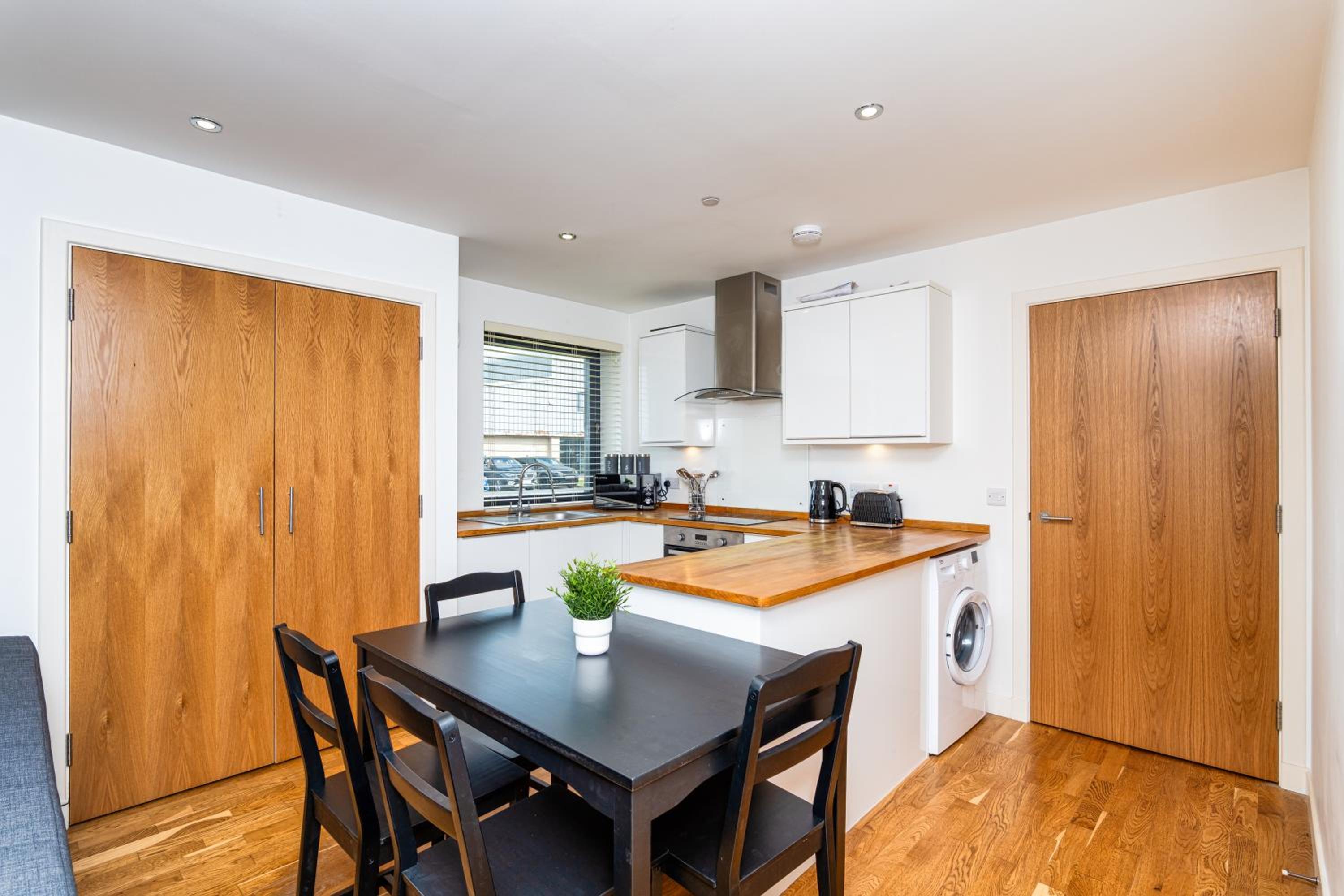 2Bed Ground Floor-Free Parking