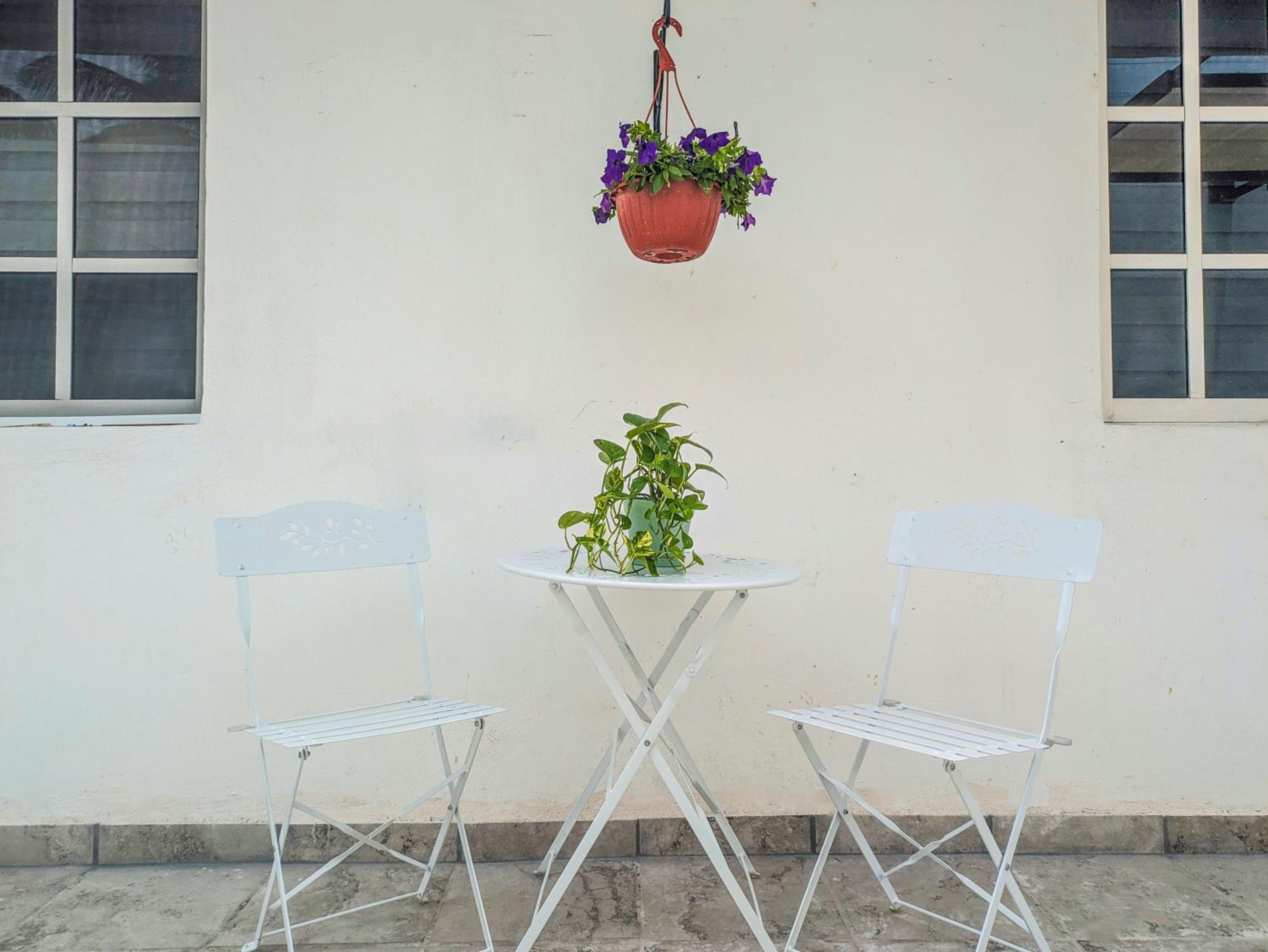2 Spacious Suites King Beds Sleep 8 500m Kid Friendly Beach Kitchen AC Fast WiFi 3B4B