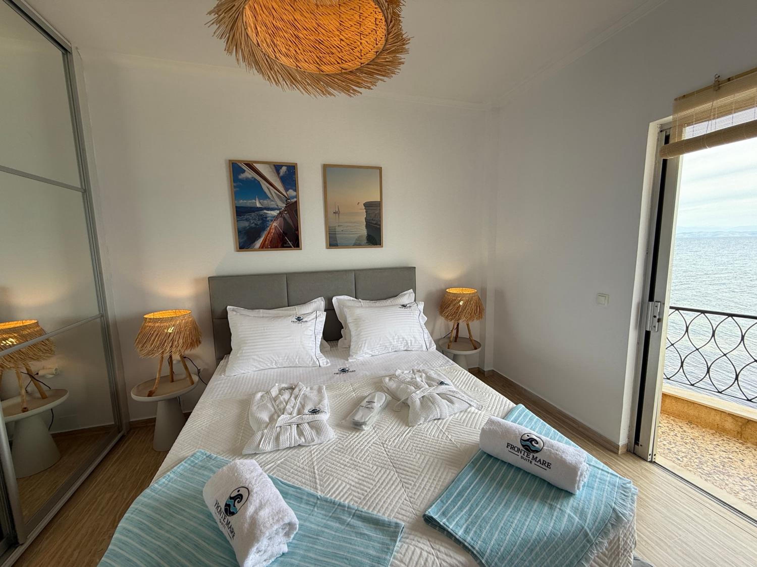 Fronte Mare Suite - Sea Front Luxury Suite With Private Beach Patio