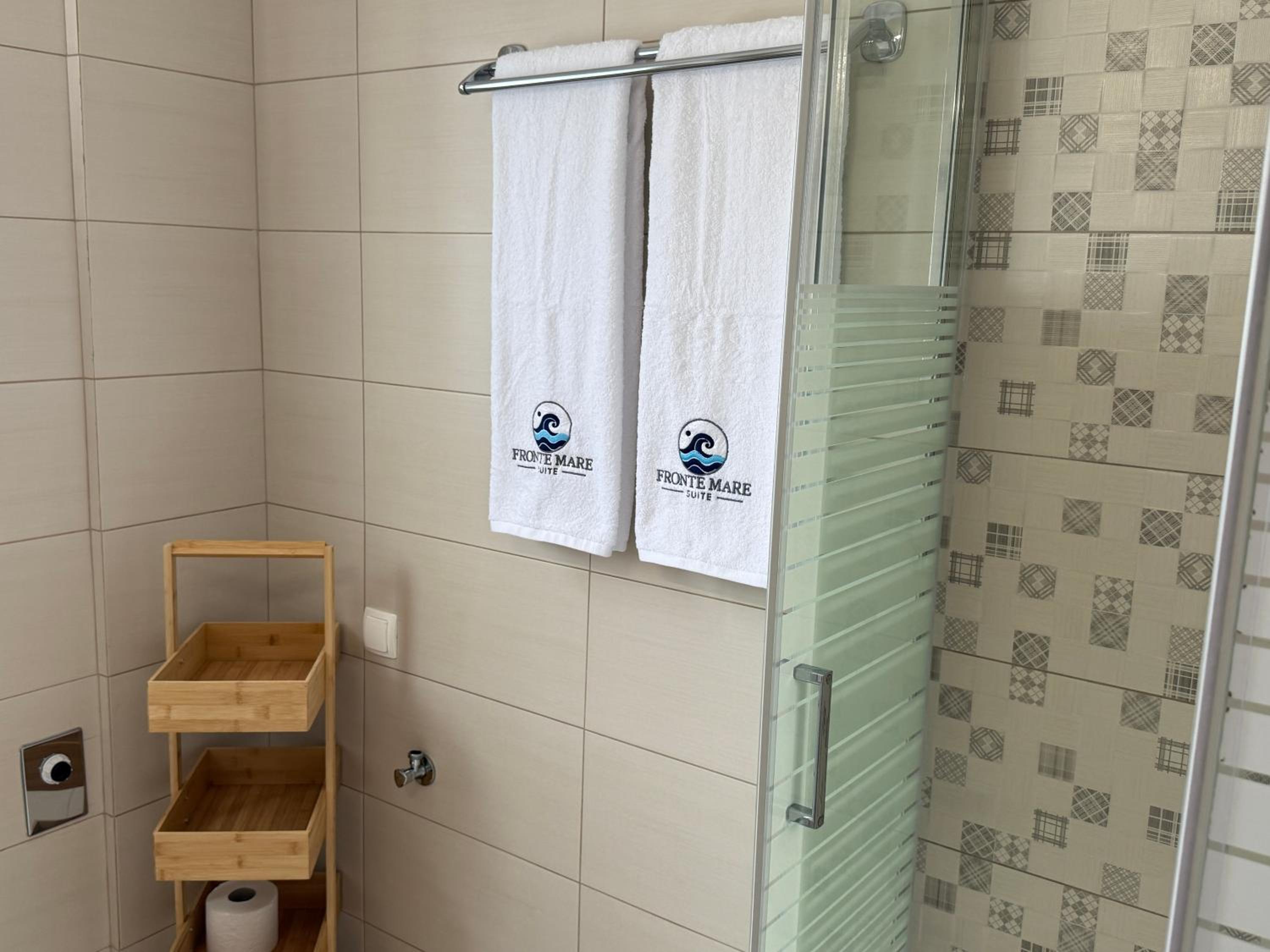 Fronte Mare Suite - Sea Front Luxury Suite With Private Beach Patio
