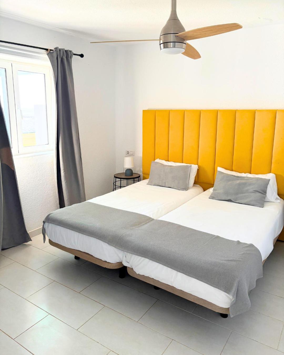 BeachFront Villa - La Casa del Mar