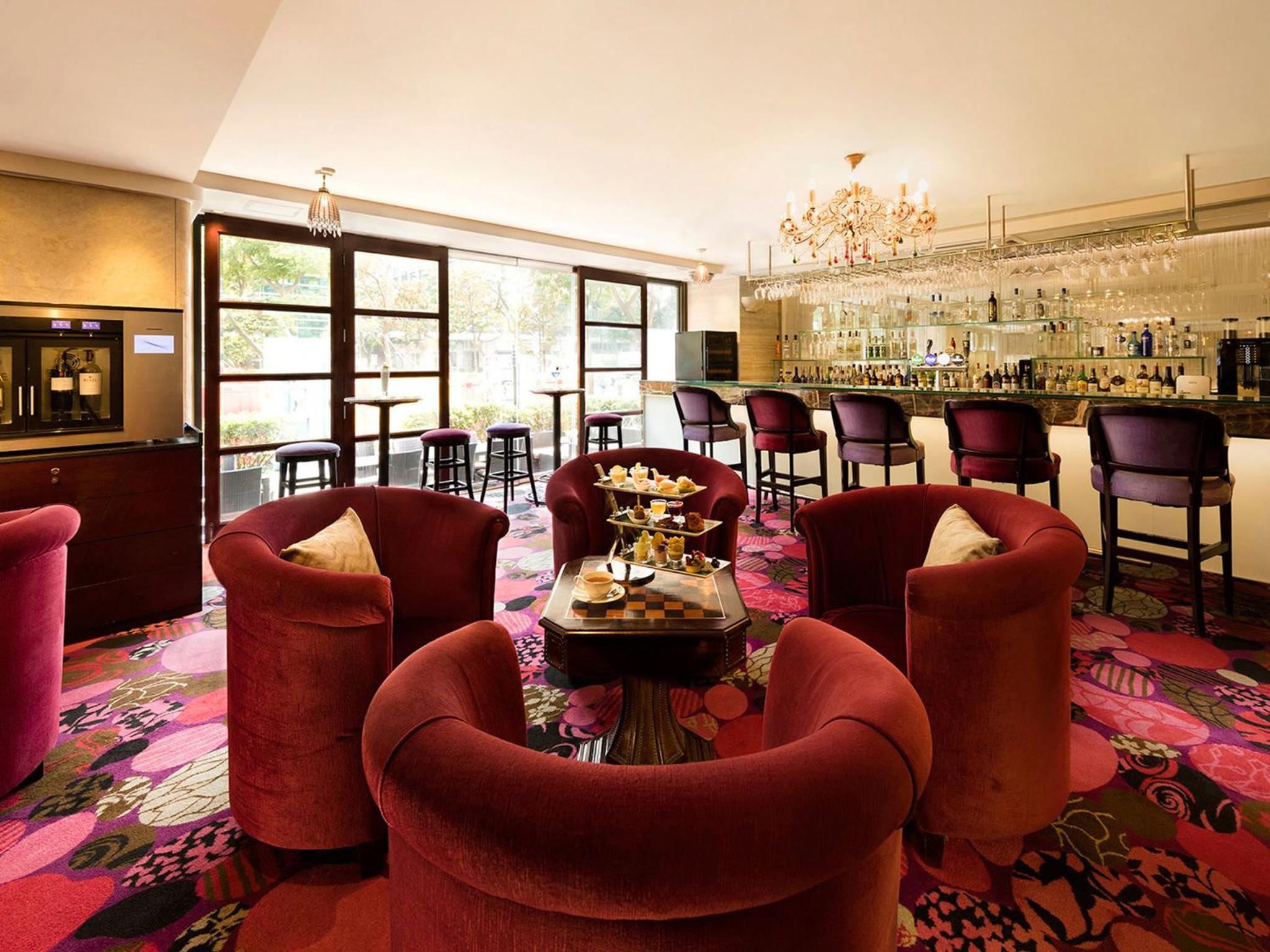Regal Kowloon Hotel