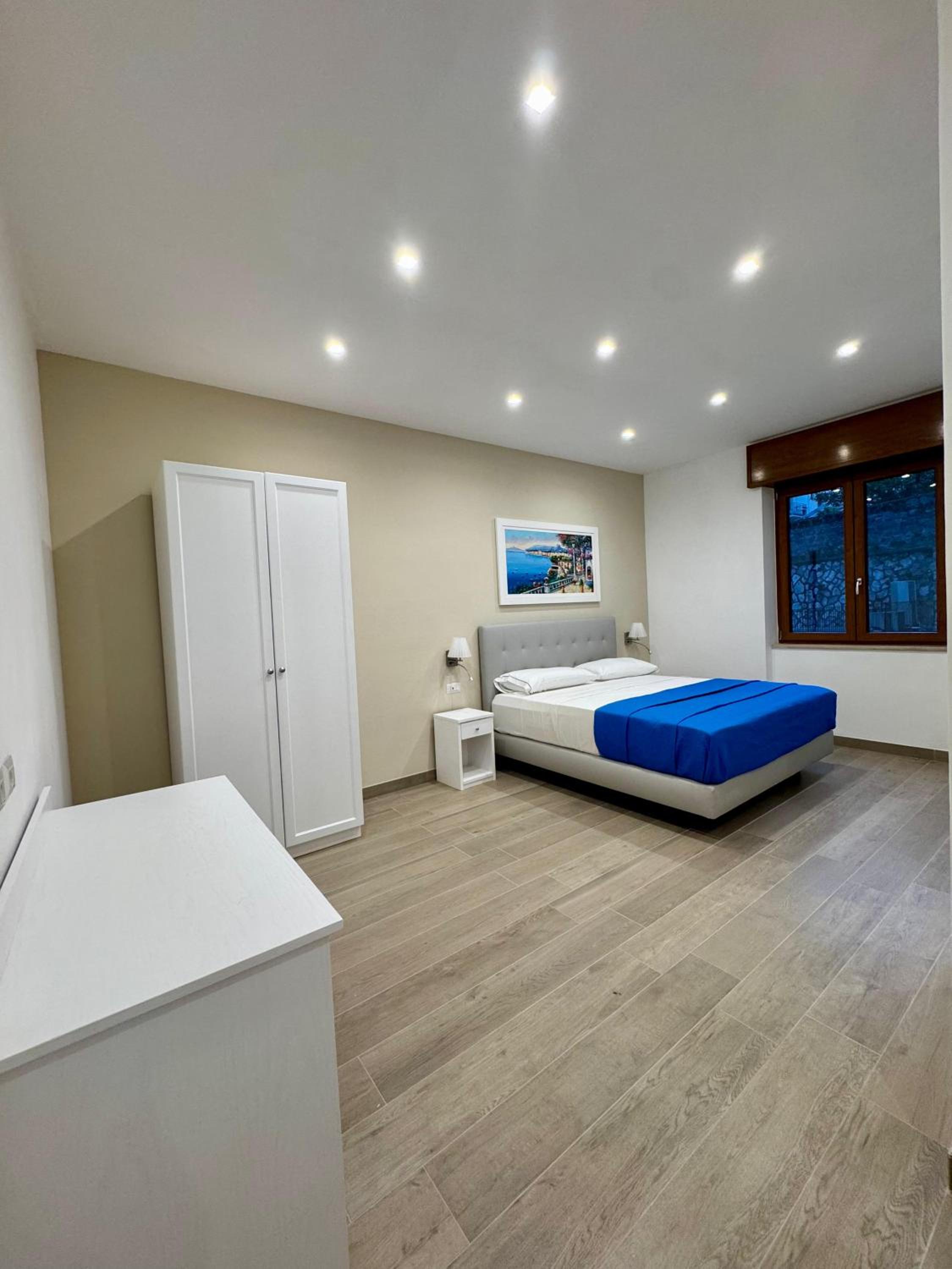 Coral White Apartment