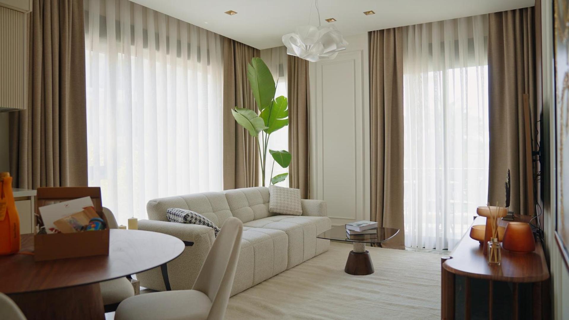 Qoople Legend B - premium apartments steps from the sea