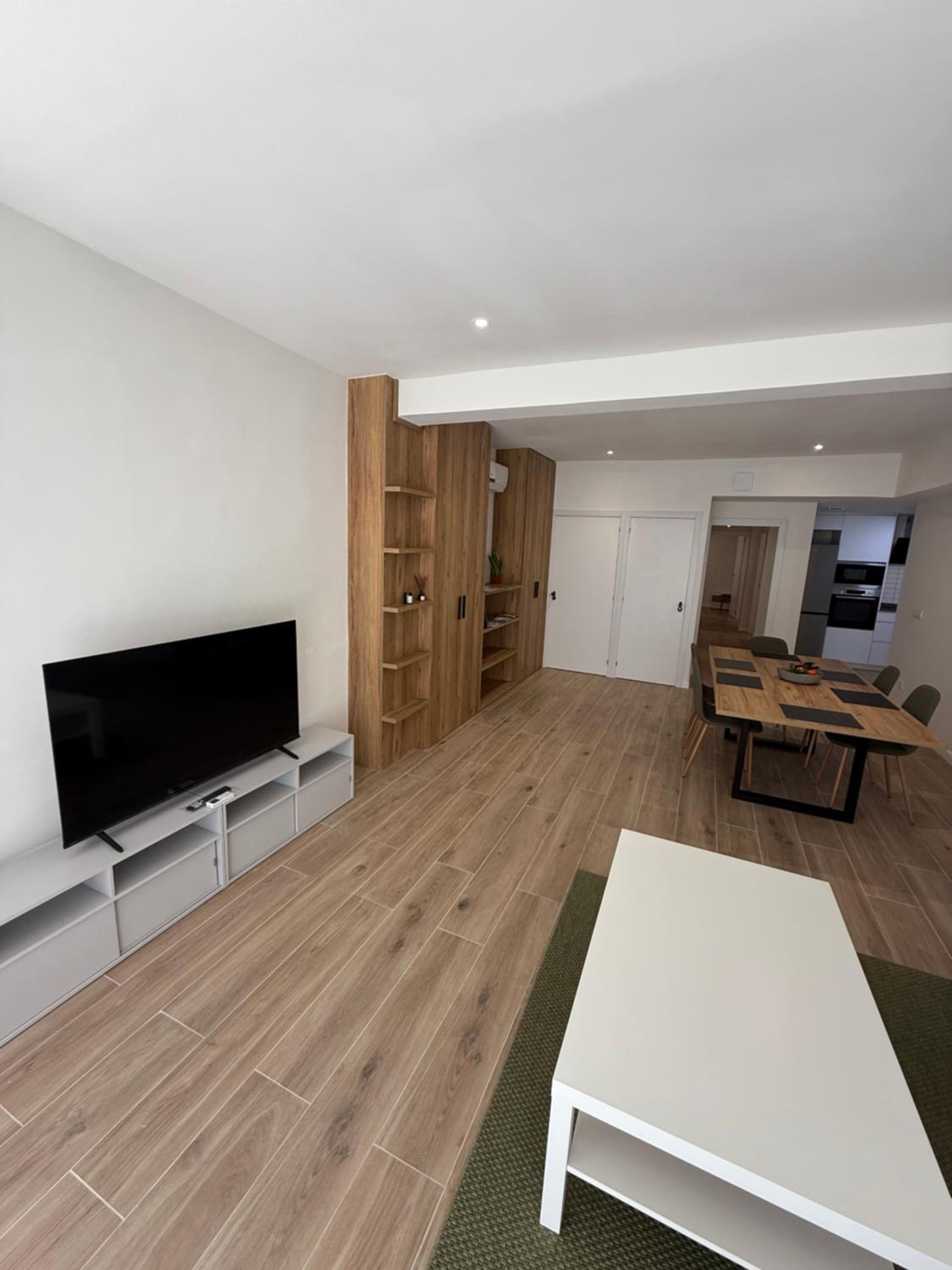 Casa Dolce Casa - Elegant 3BR Apartment Near Metro & Beach,Valencia