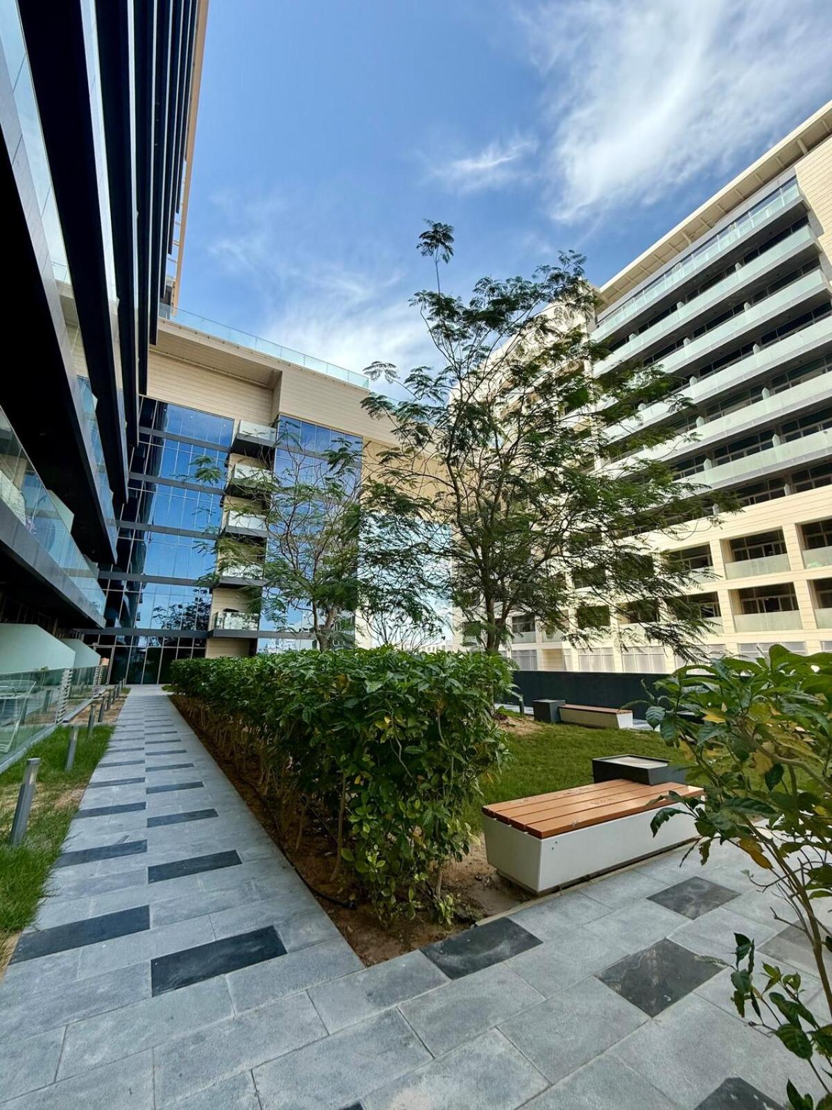 Luxury 1BR Apartment in NYU Saadiyat - Furnished