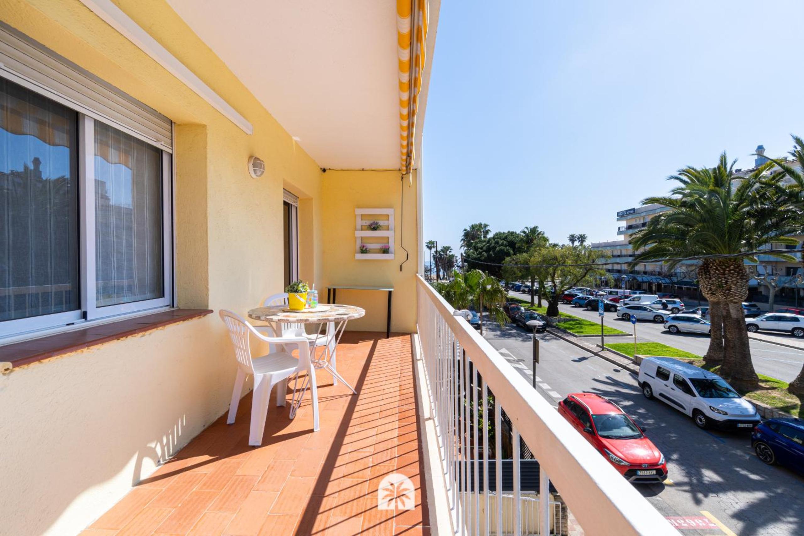 Mediterranean Way - Beach Apartment Regueral