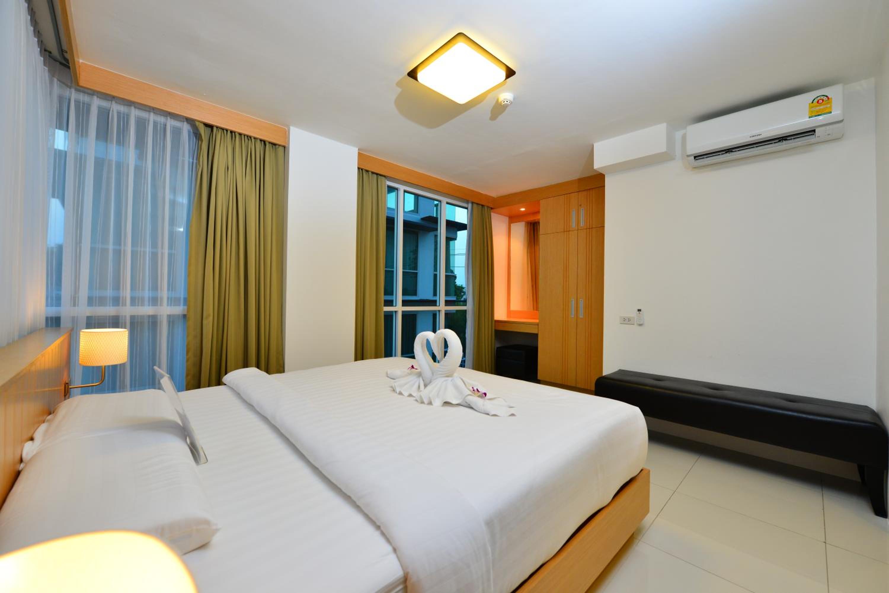 Modern Thai Suites