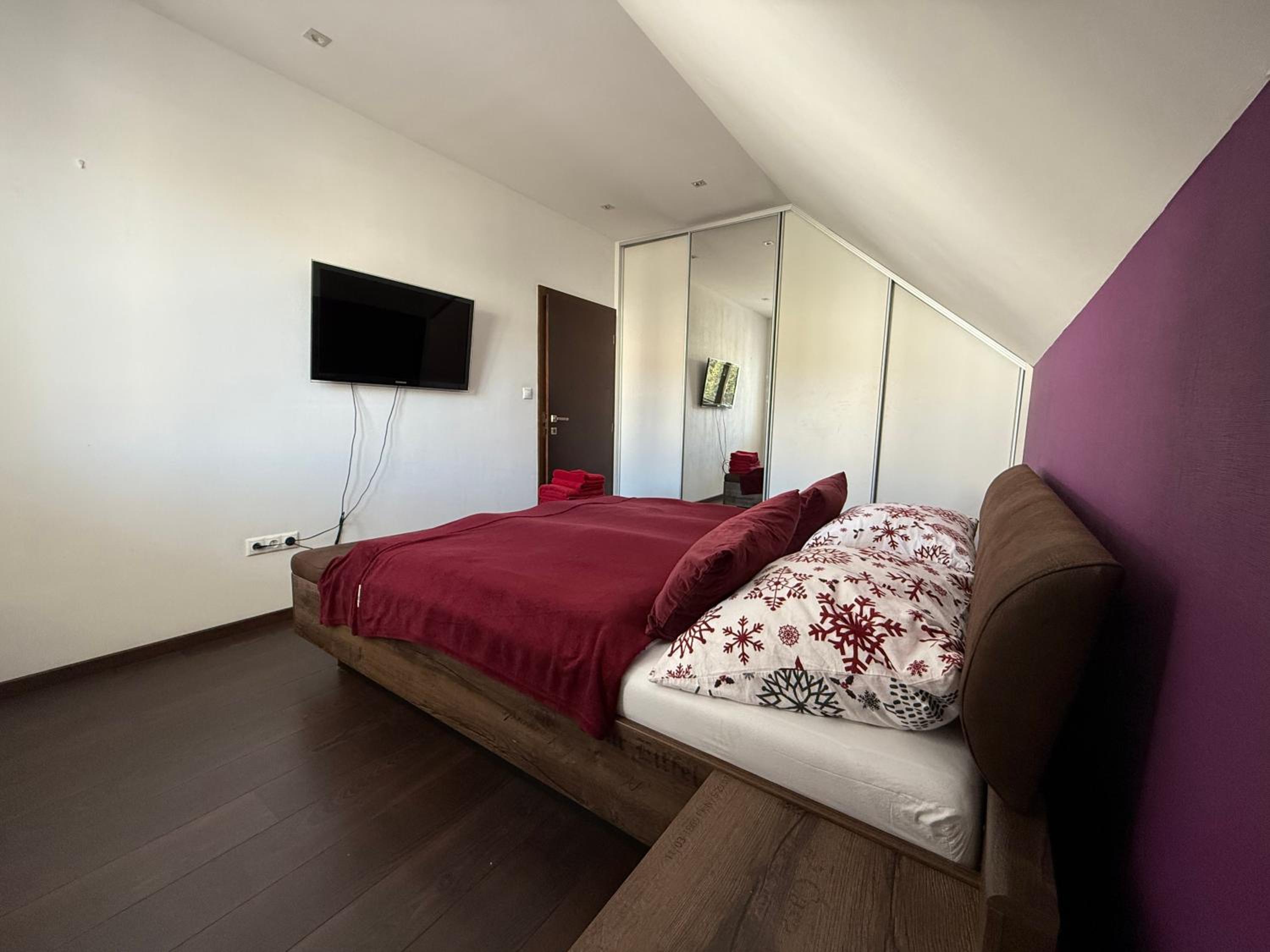 Olivia Suite