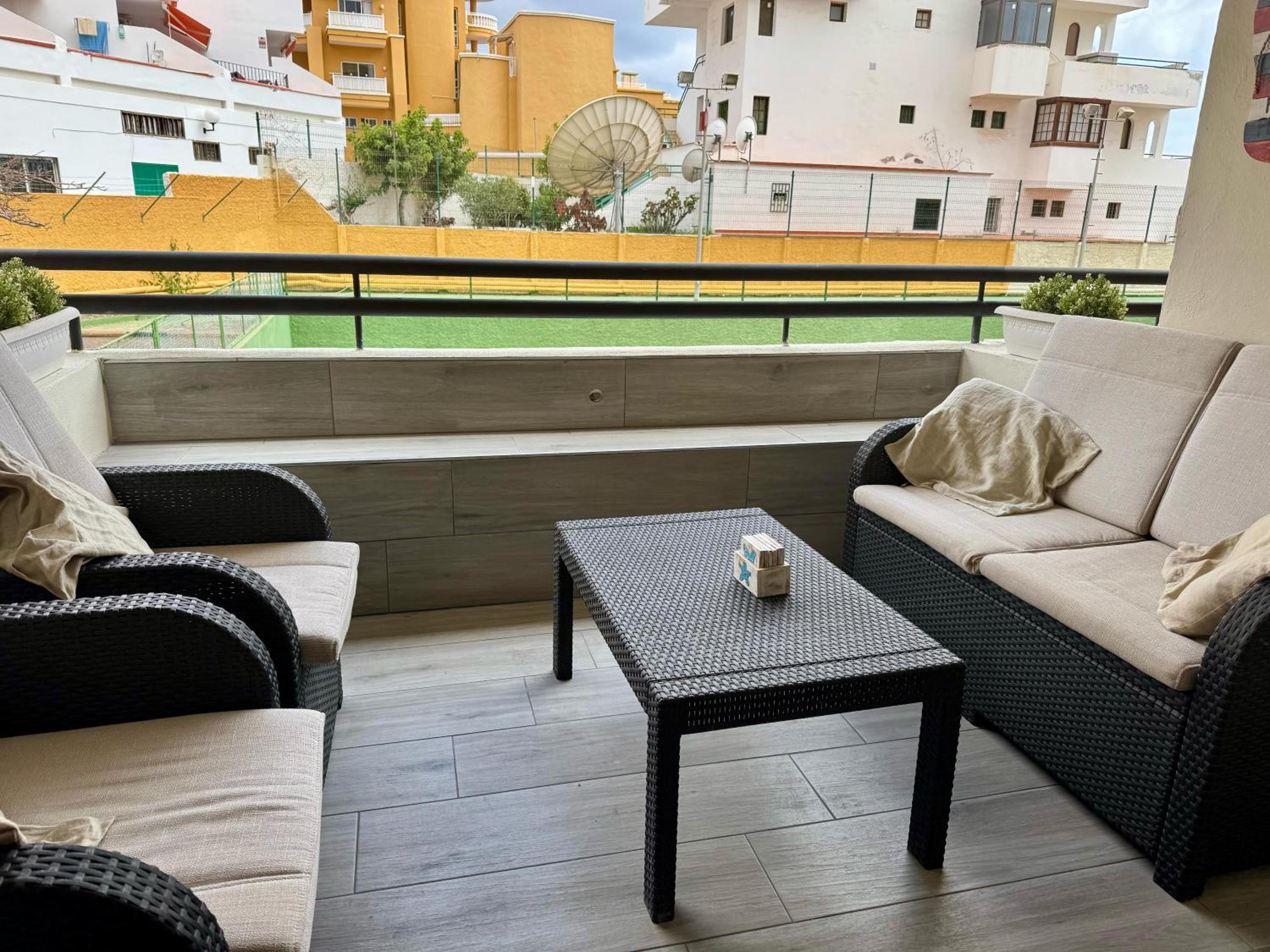 Fañabé Paradise - Artistically Designed Apartment