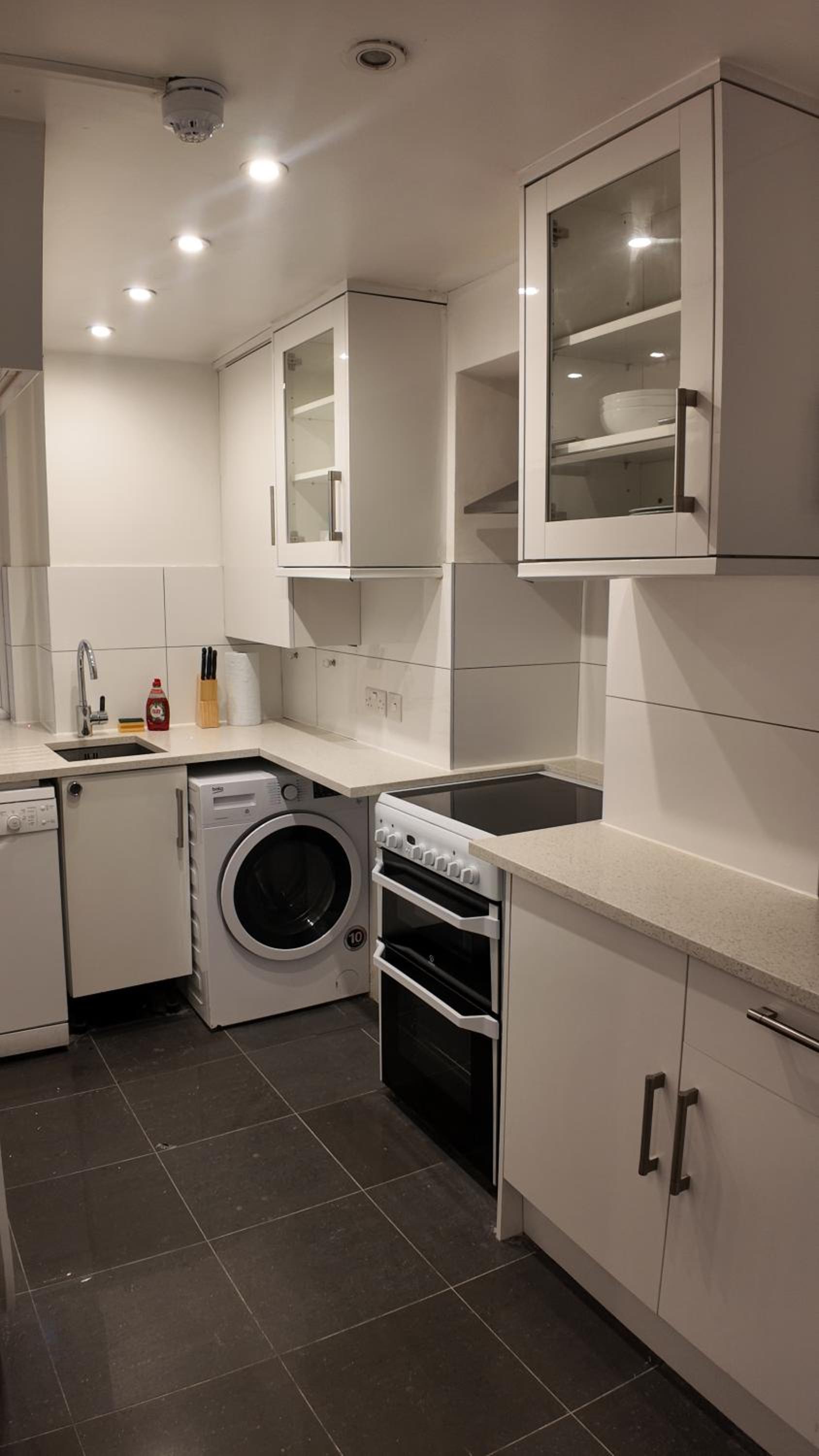 Ideal 2BHK in upper Berkeley BK1