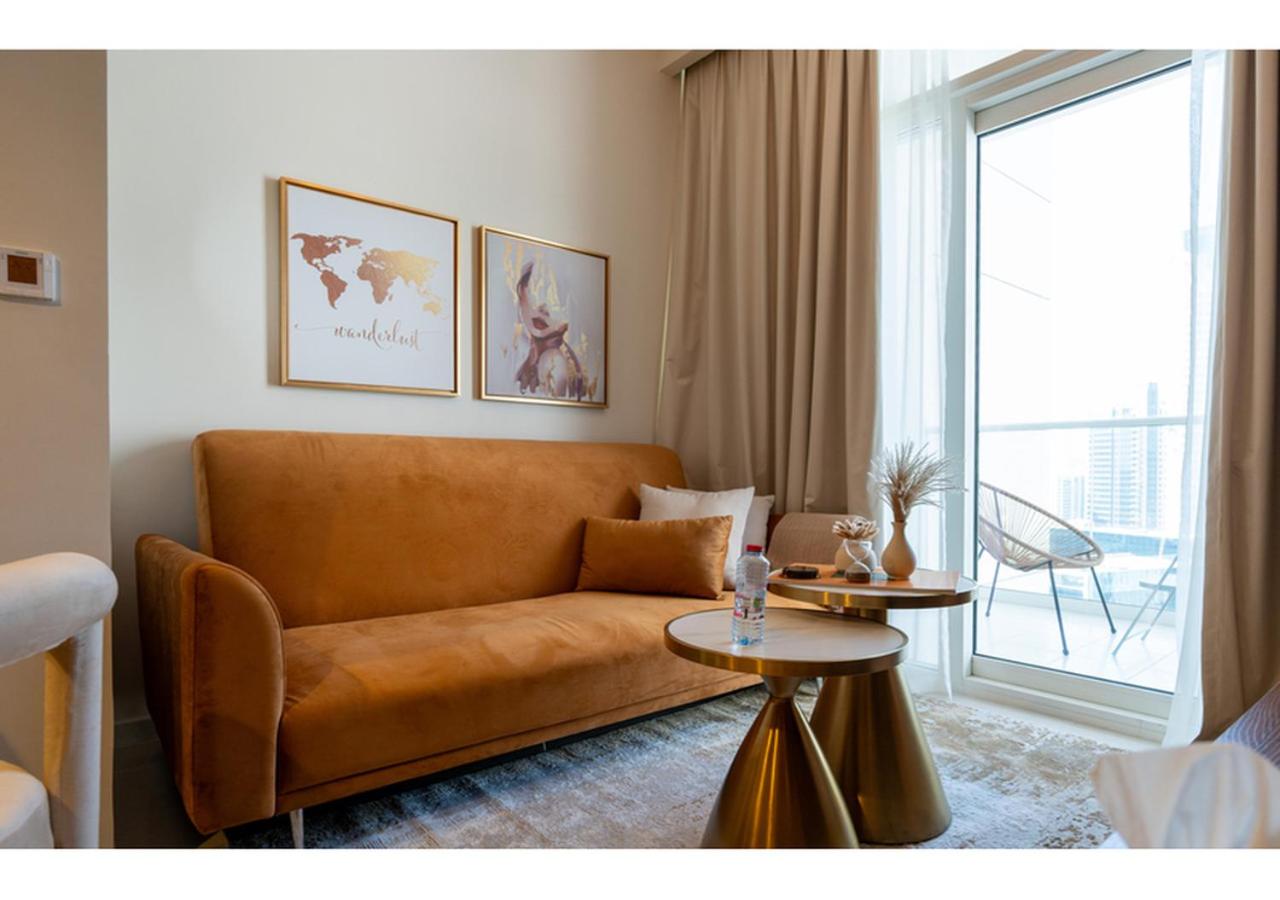 Reva Residence - Luxe 1BR with Burj Khalifa View