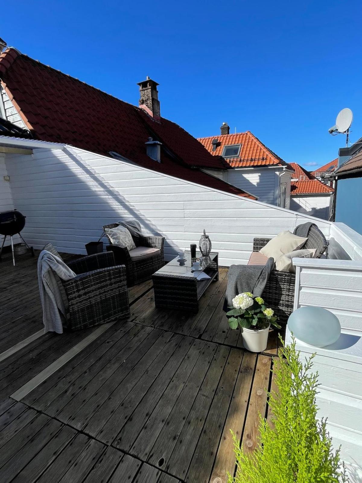 Skuteviken House