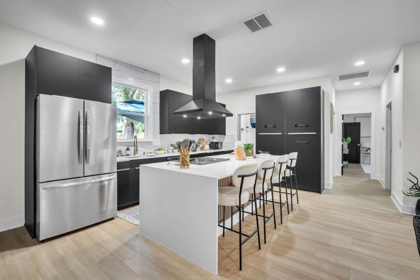 Tampa Getaway with Pickleball Court Pool and Gym